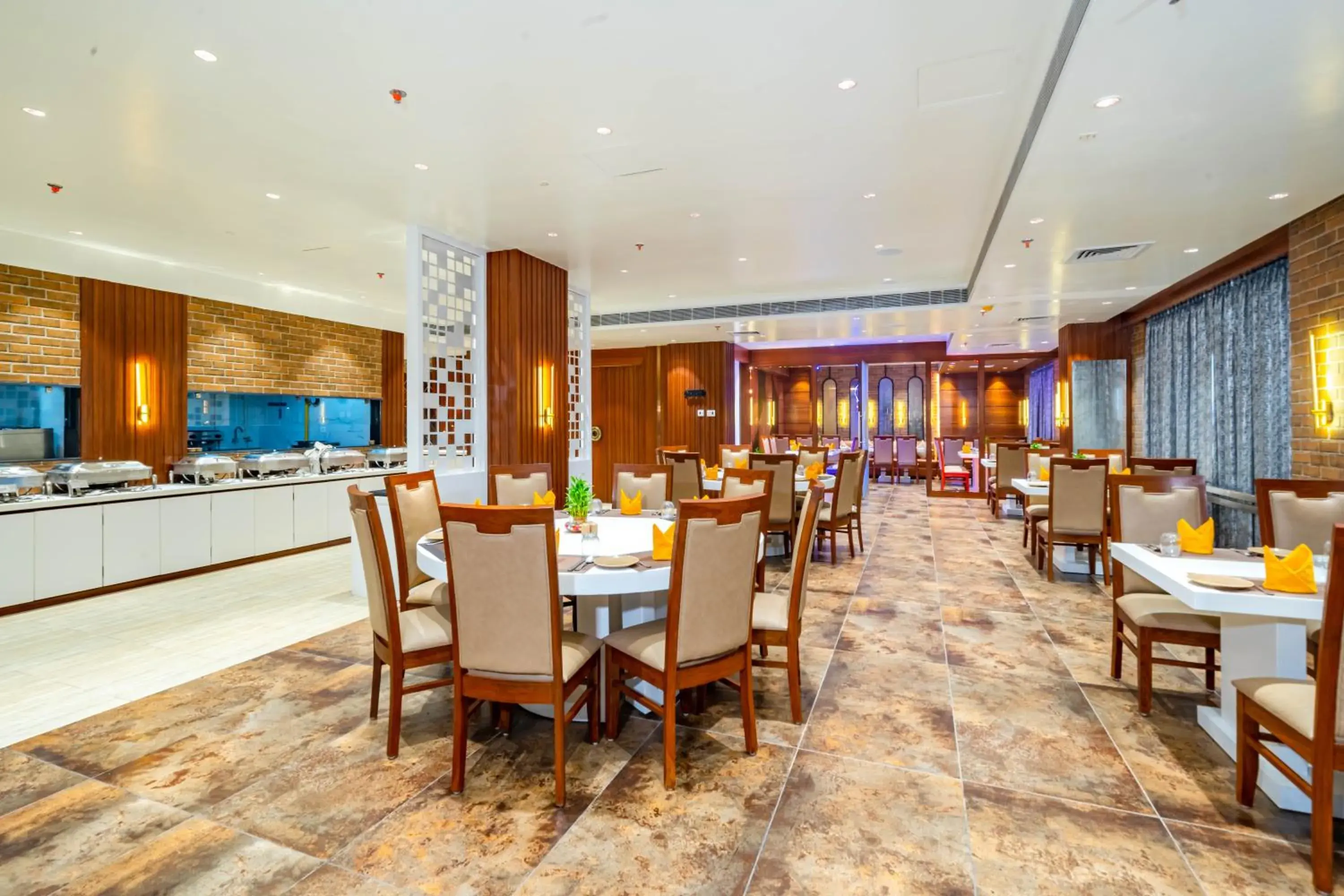 Restaurant/places to eat in Payel Inn Restaurant/places to eat in Payel Inn