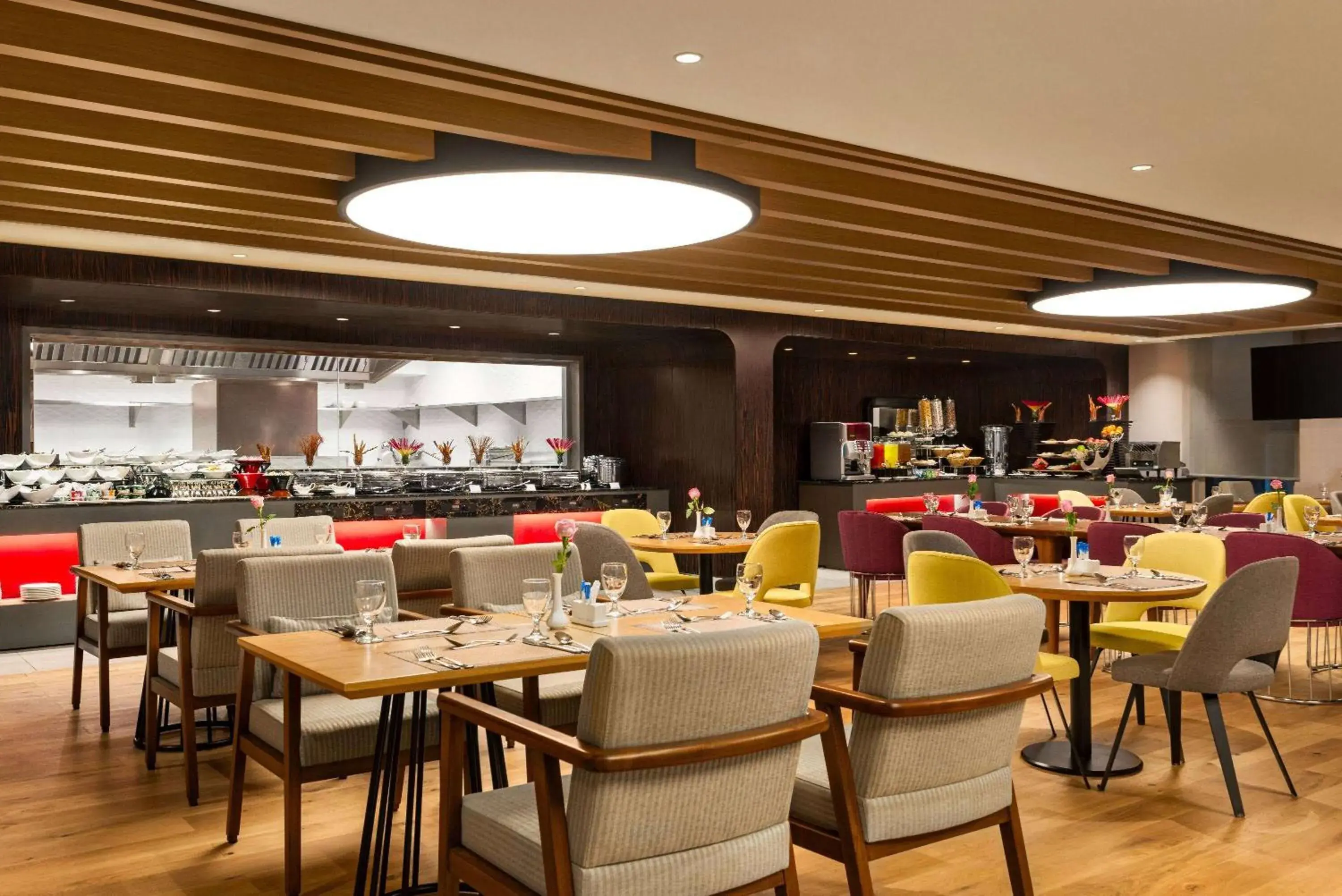 Restaurant/places to eat in Ramada Encore Al Khobar Corniche Restaurant/places to eat in Ramada Encore Al Khobar Corniche