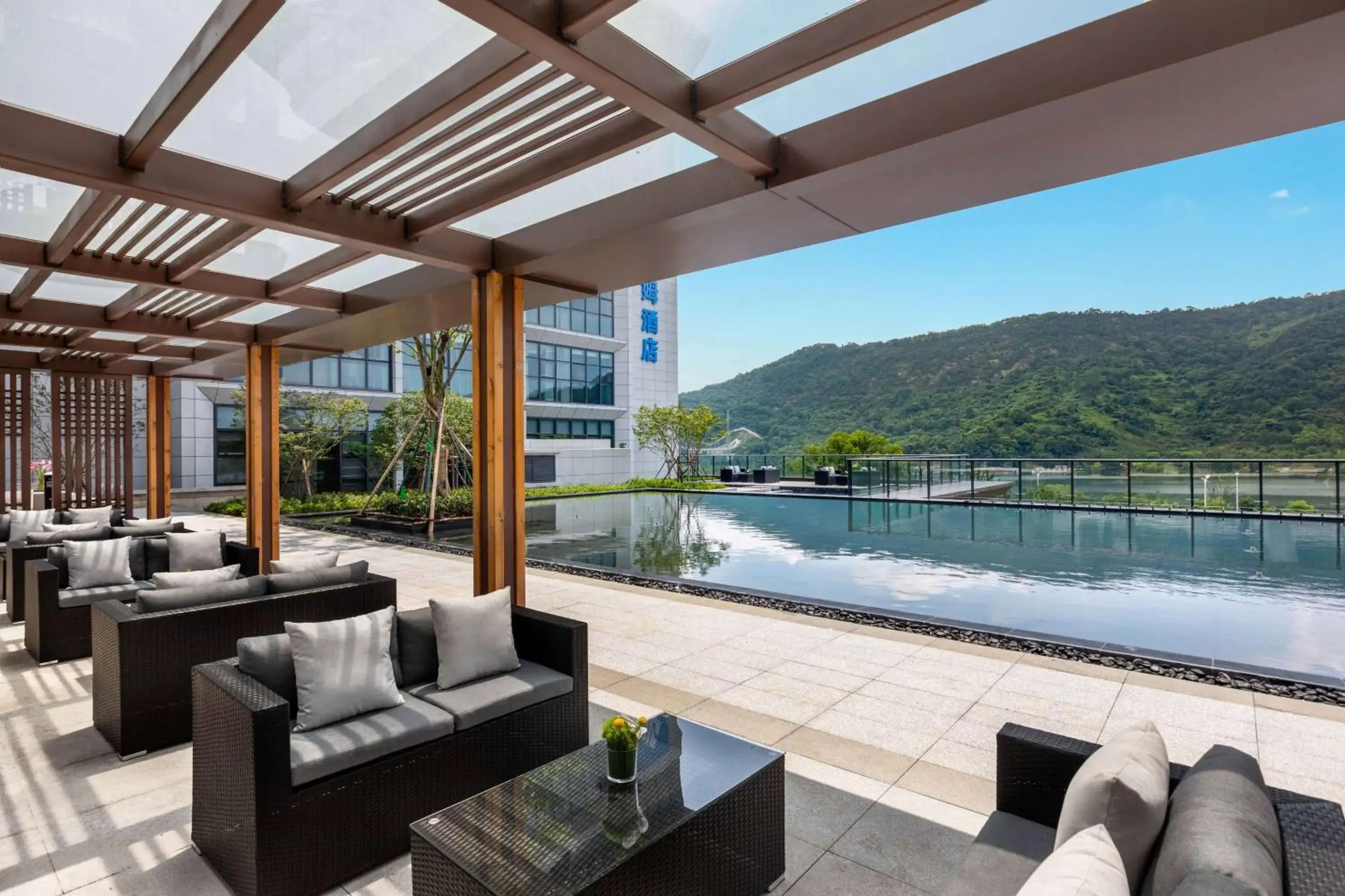 Pool view, Swimming Pool in Wyndham Taizhou West Pool view, Swimming Pool in Wyndham Taizhou West