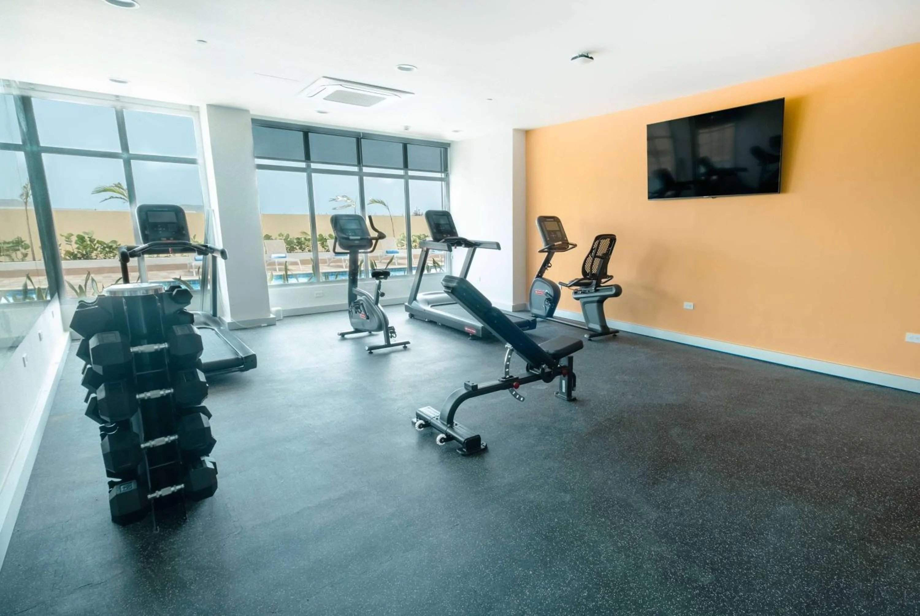 Fitness centre/facilities in Wyndham Garden El Morro Montecristi