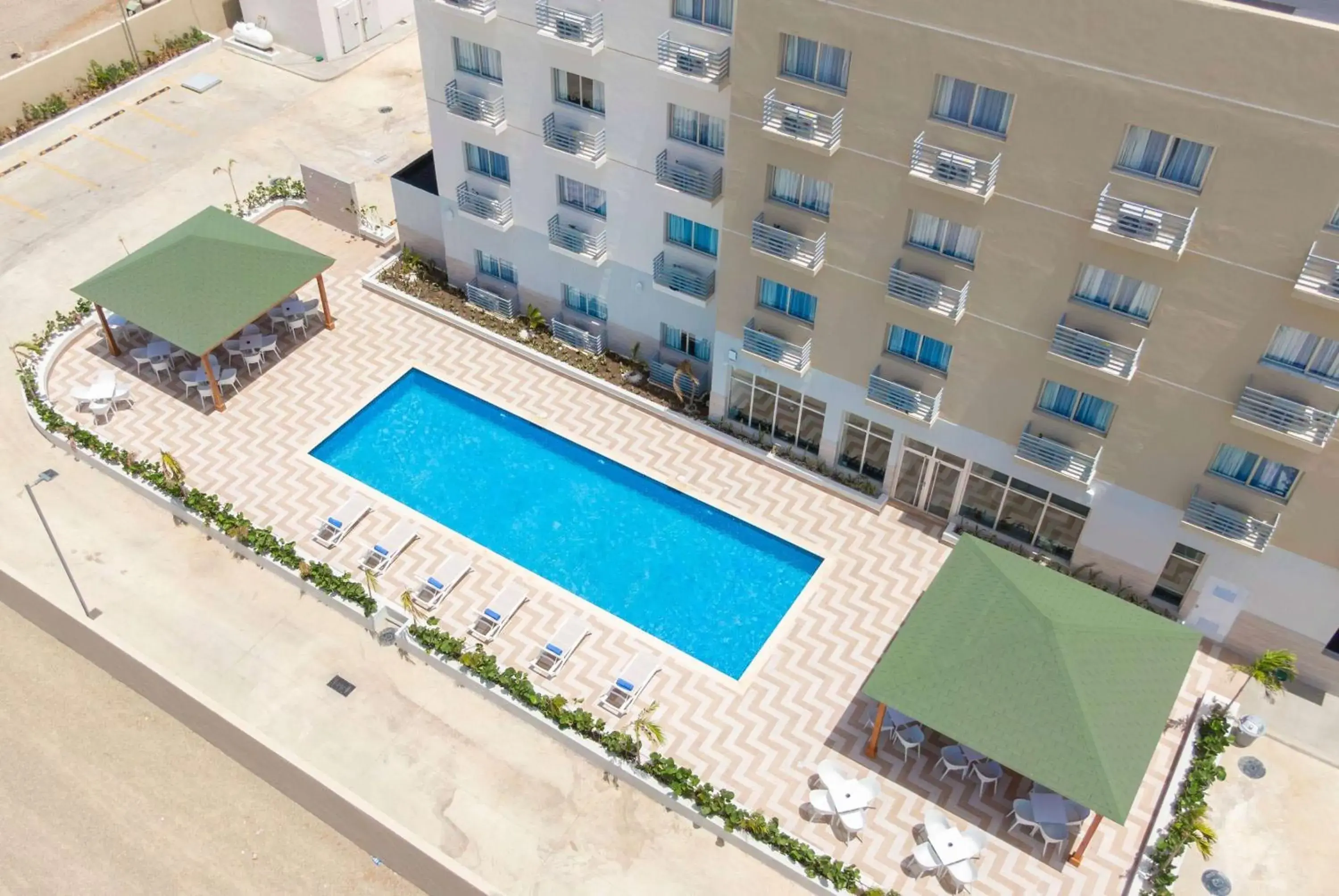 Pool view in Wyndham Garden El Morro Montecristi Pool view in Wyndham Garden El Morro Montecristi