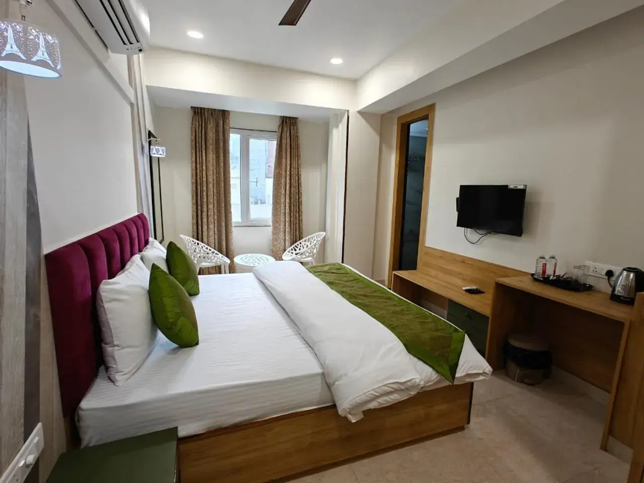 Bedroom, Bed in Hotel Utsav Grand Bedroom, Bed in Hotel Utsav Grand
