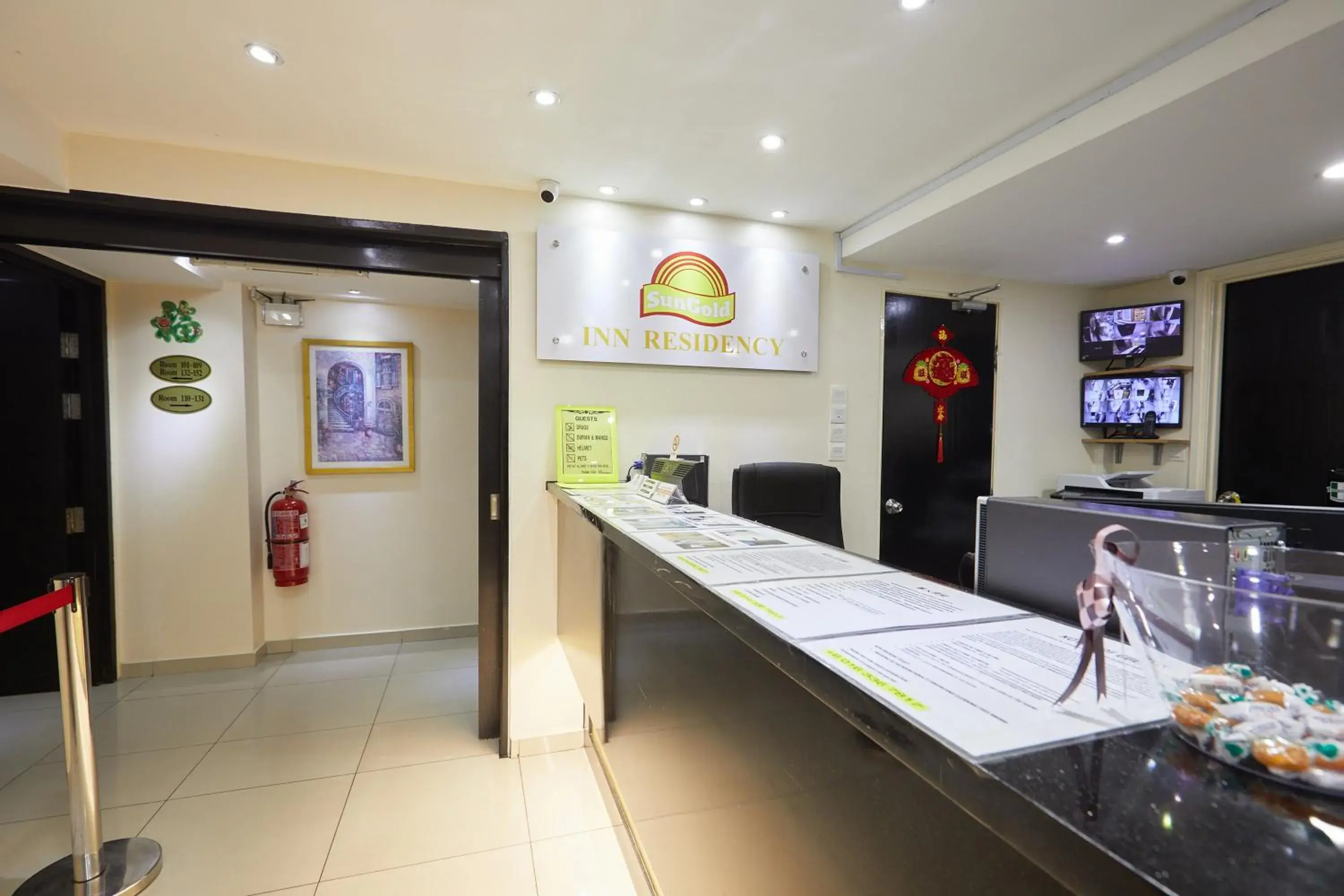 Lobby or reception in SunGold Inn Lobby or reception in SunGold Inn