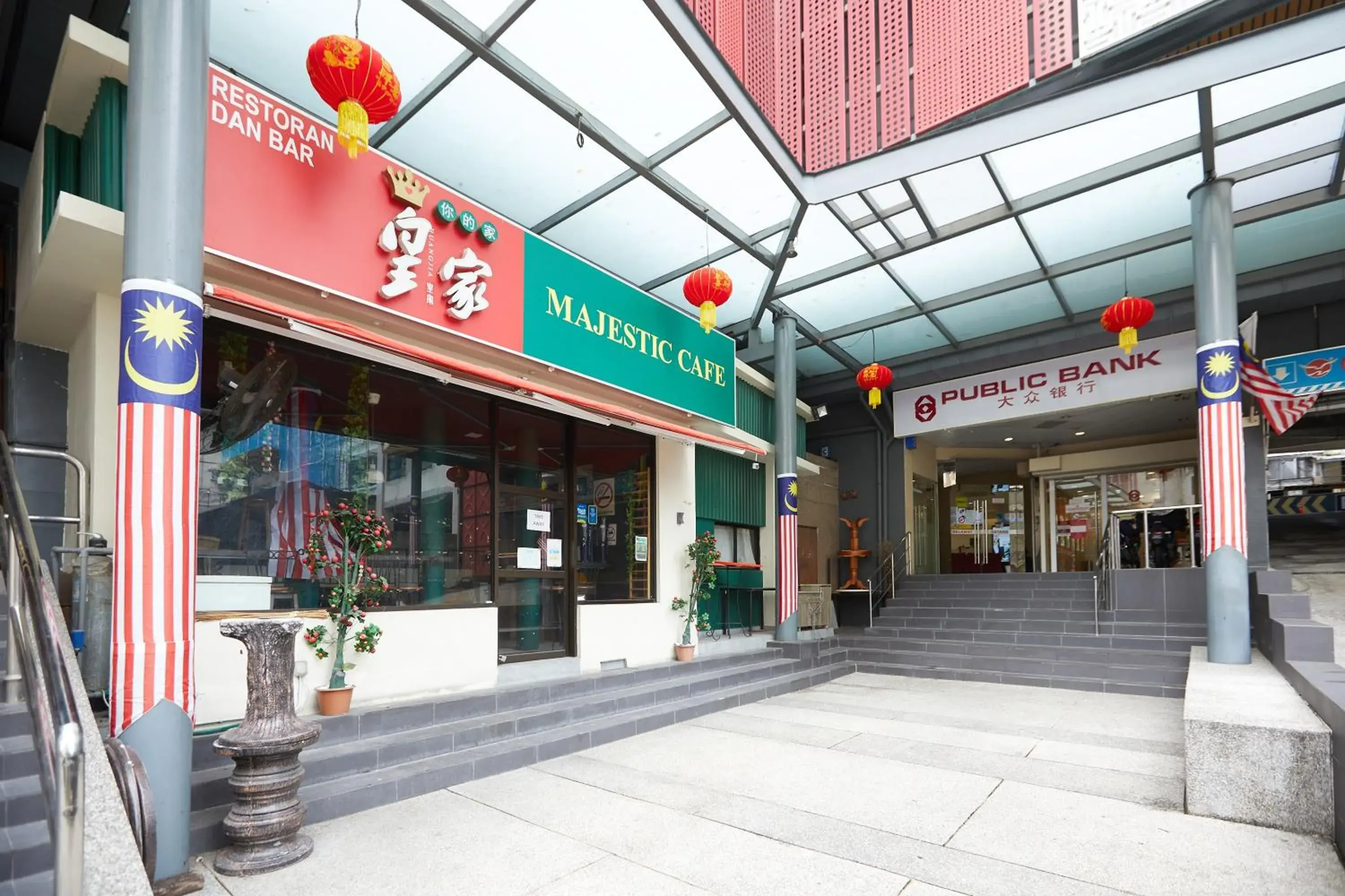 Property building in SunGold Inn Property building in SunGold Inn