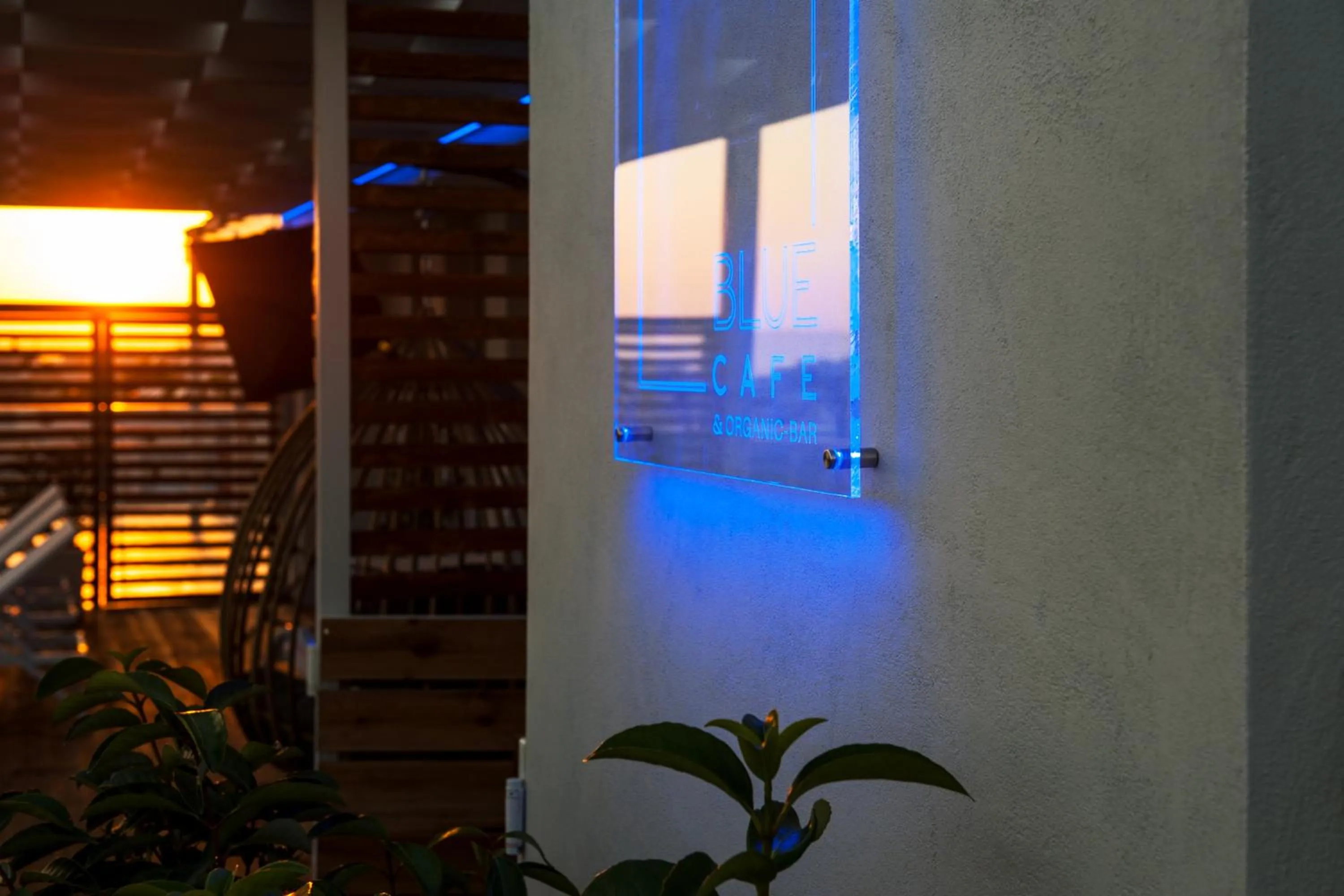 Property logo or sign in Scale Suites