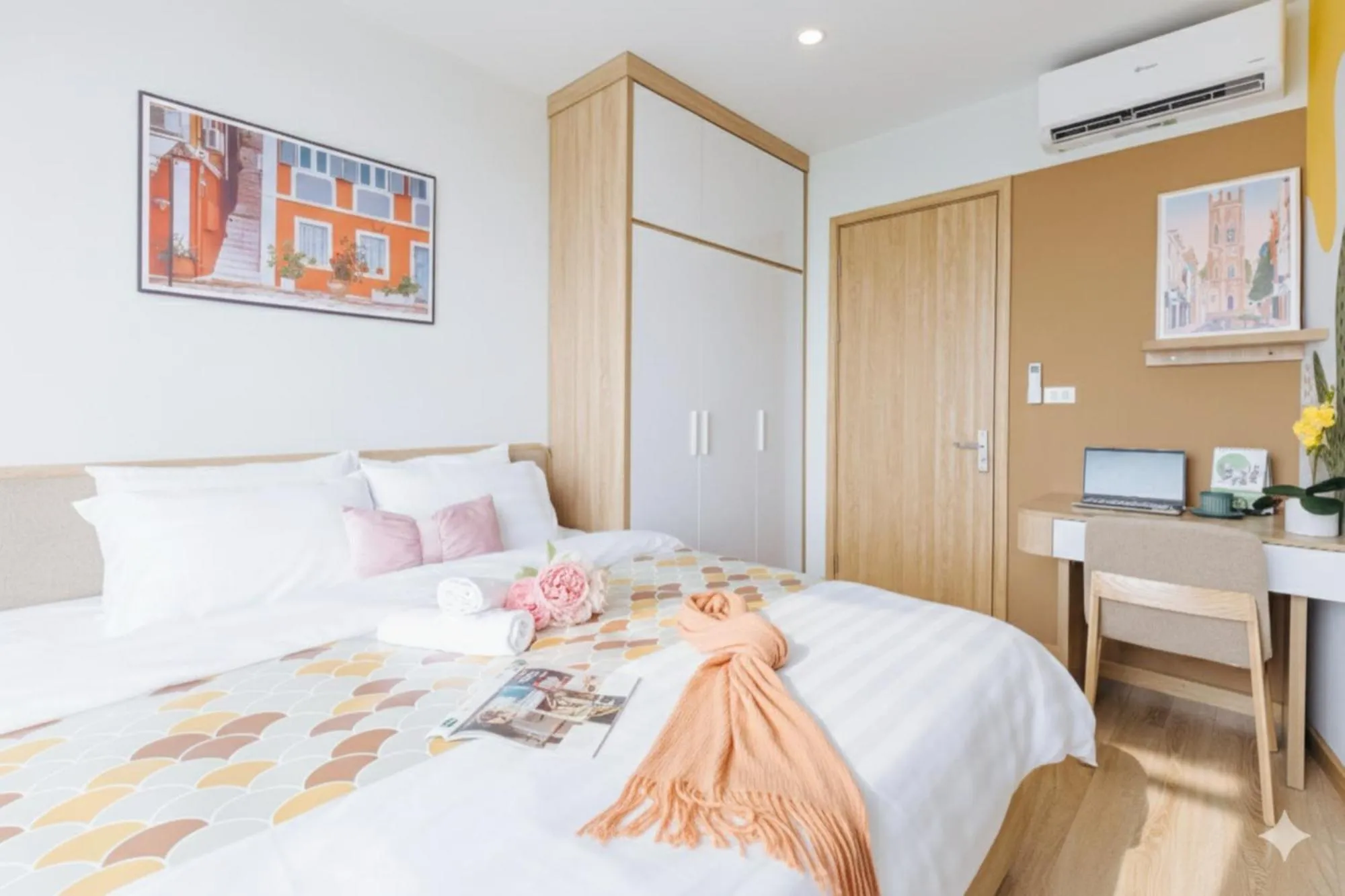 Bed in Crescendo Urban Stay - STAY 24h