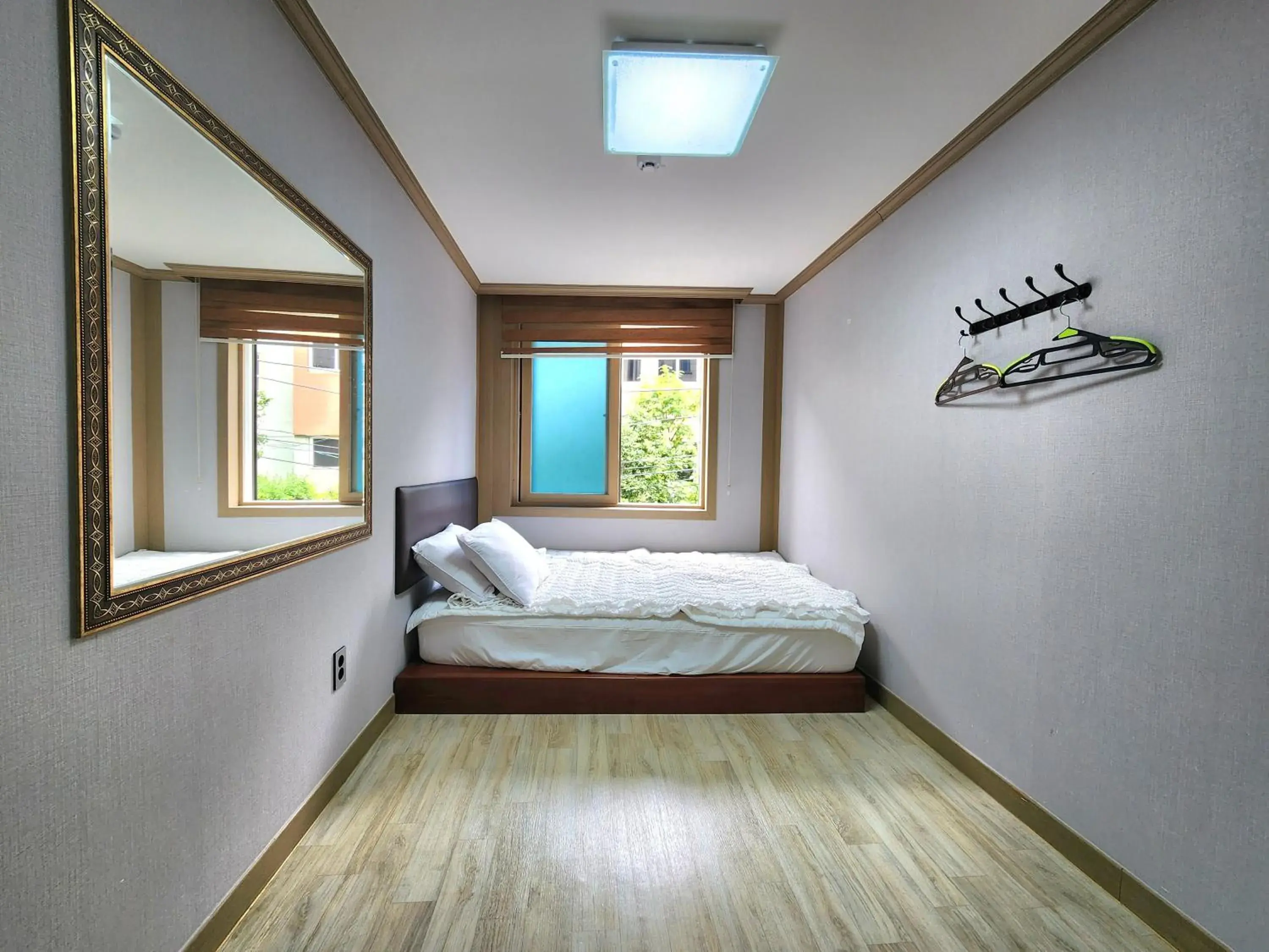 Bed in e comfy Hotel Bed in e comfy Hotel