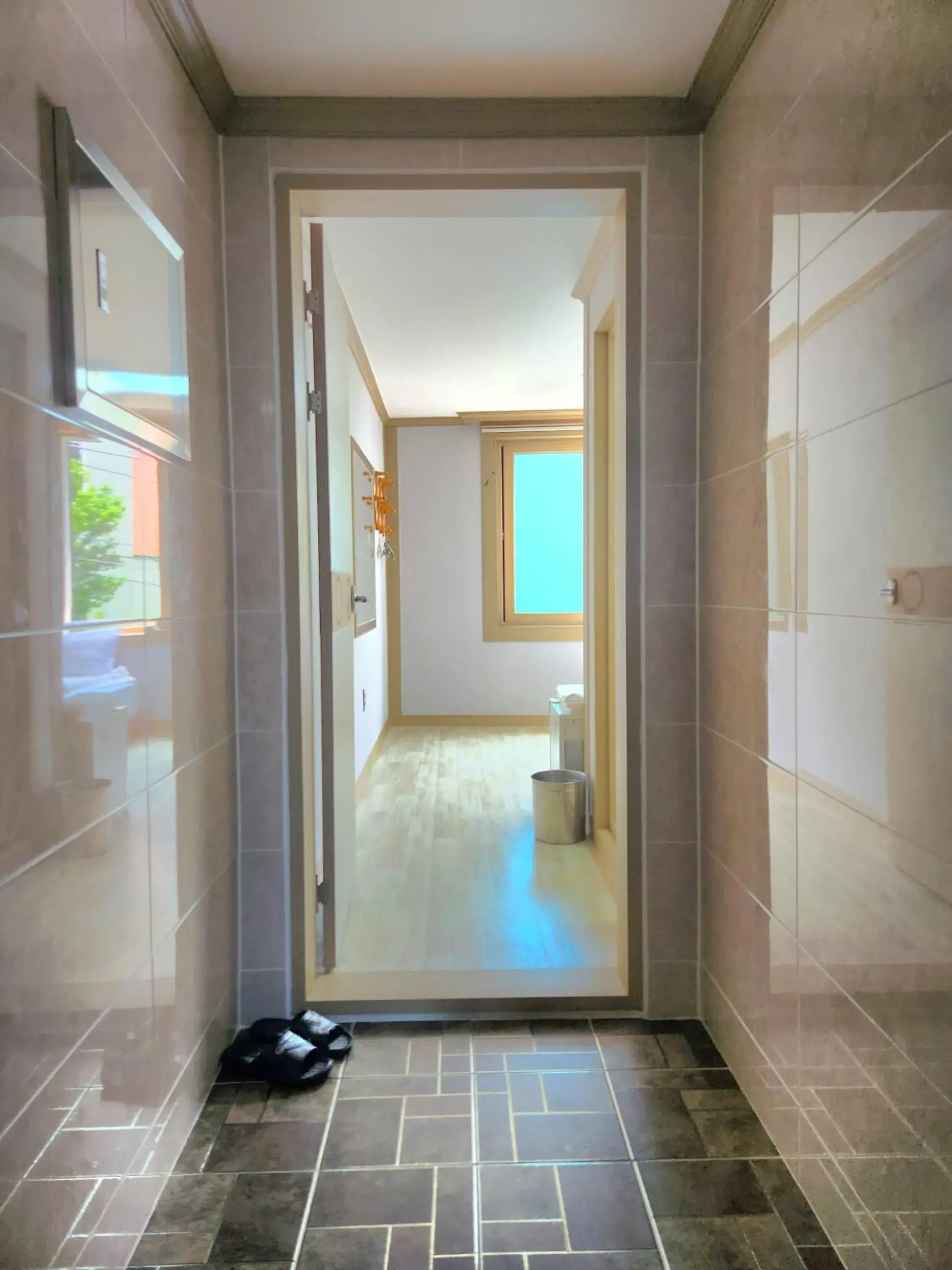 Facade/entrance in e comfy Hotel Facade/entrance in e comfy Hotel