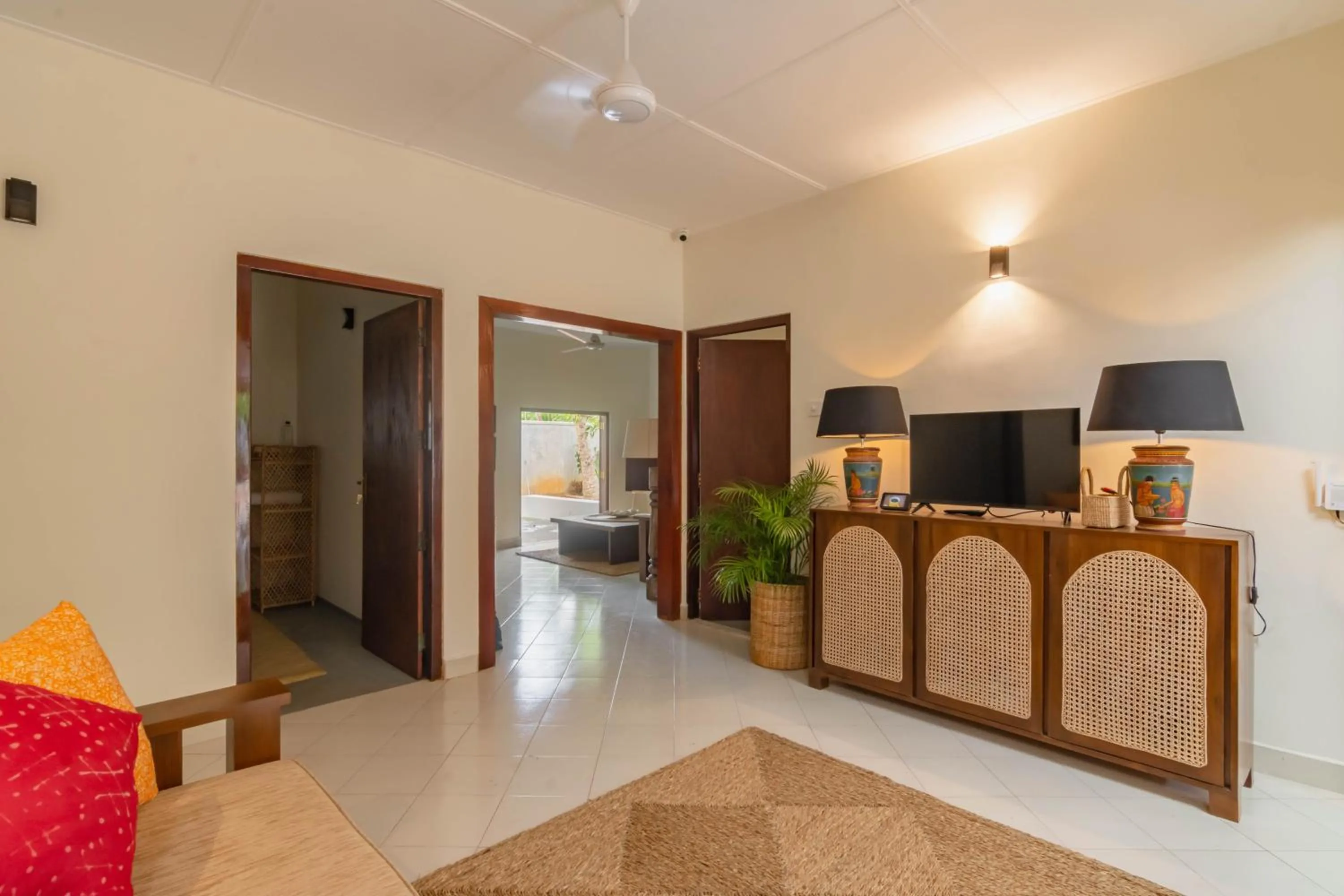 Communal lounge/ TV room in Sattva Ahangama