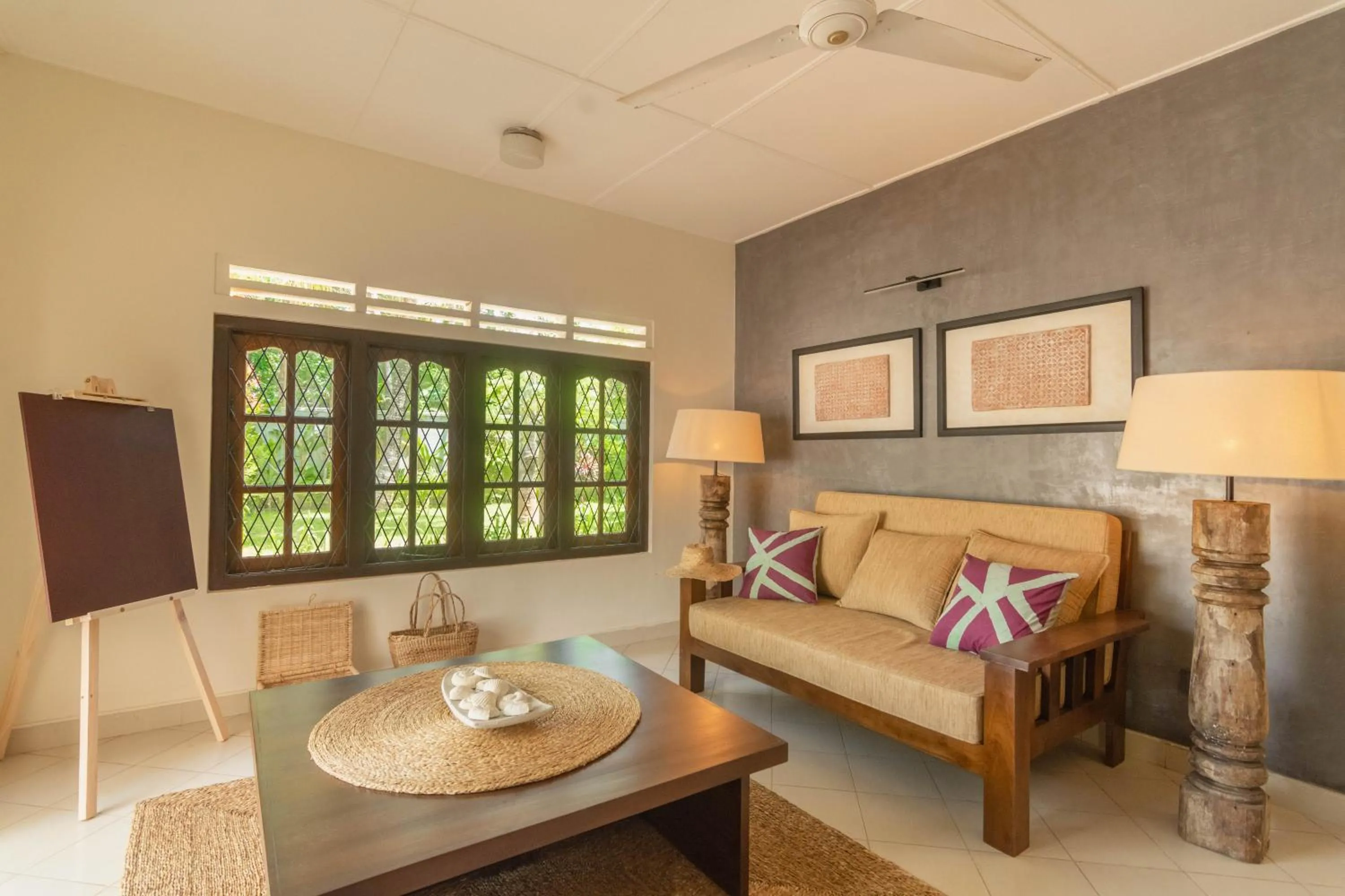 Communal lounge/ TV room in Sattva Ahangama