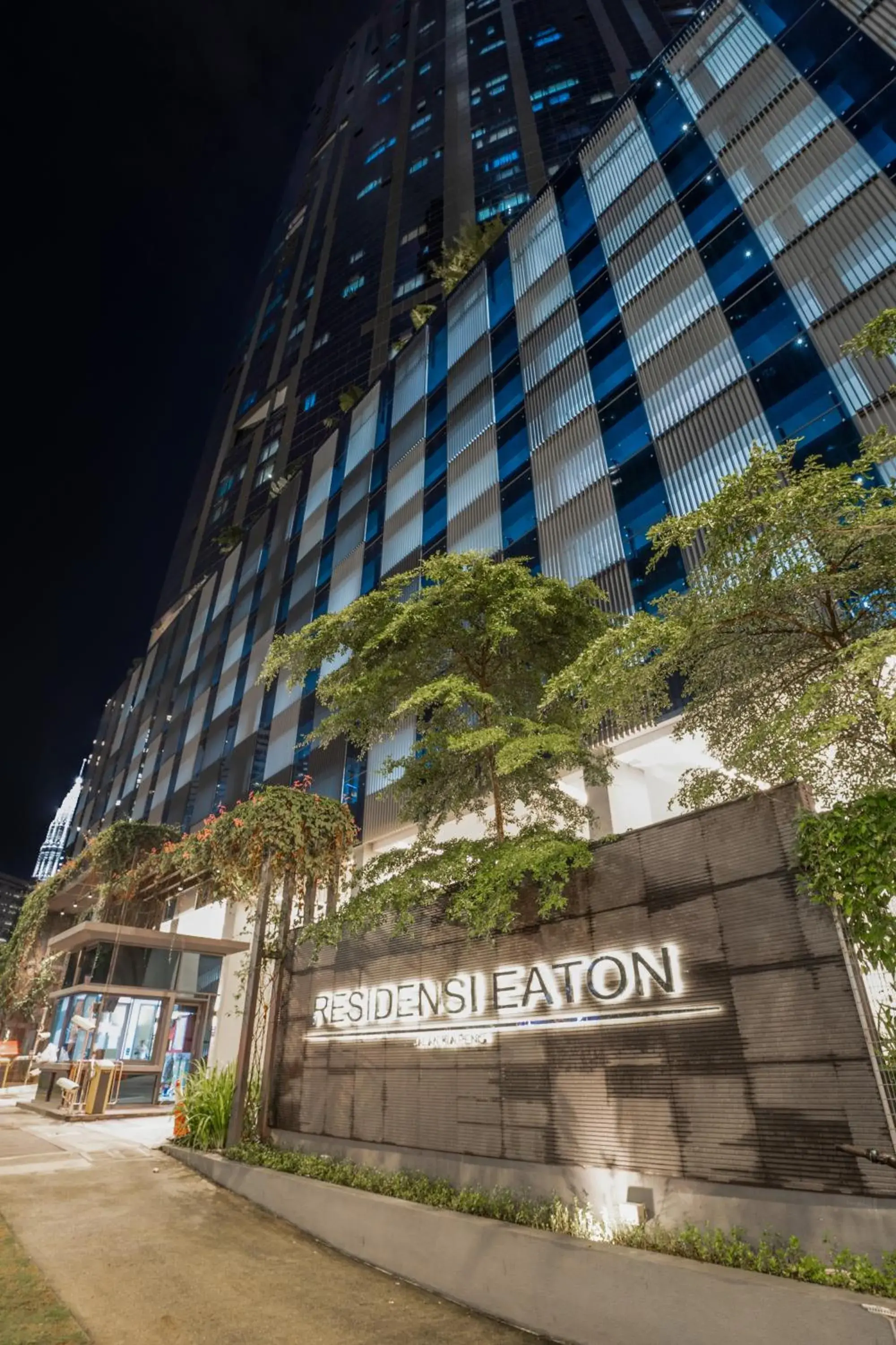 Property building in Eaton Residences by Sutera at KLCC Property building in Eaton Residences by Sutera at KLCC