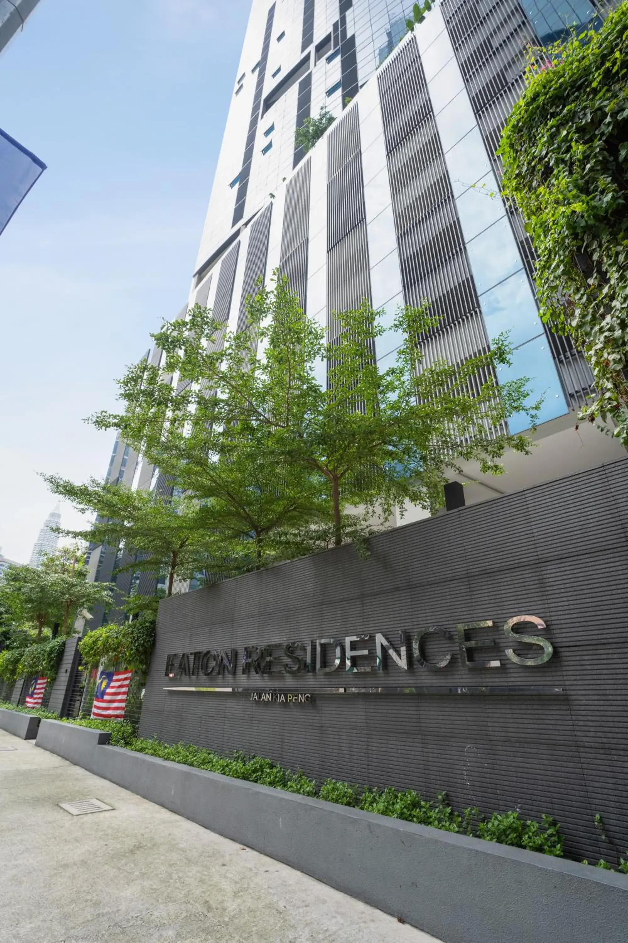 Property building in Eaton Residences by Sutera at KLCC Property building in Eaton Residences by Sutera at KLCC