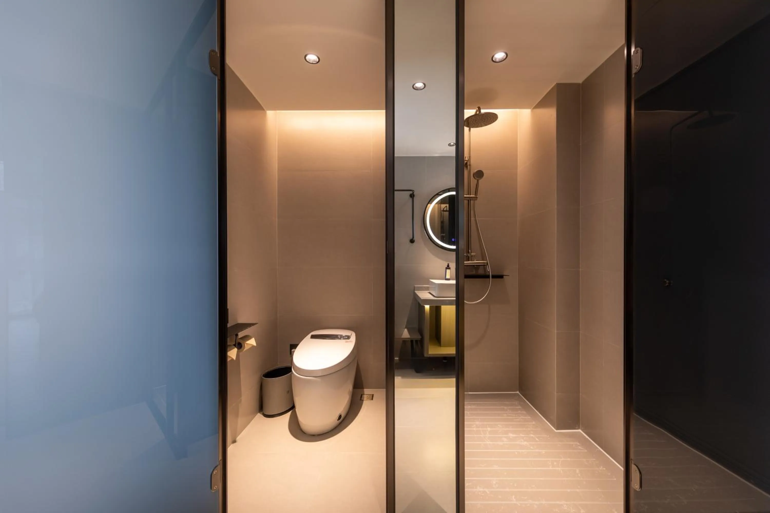 Shower in Gongxili - Xige Hotel Free Welcome Tea and Dessert