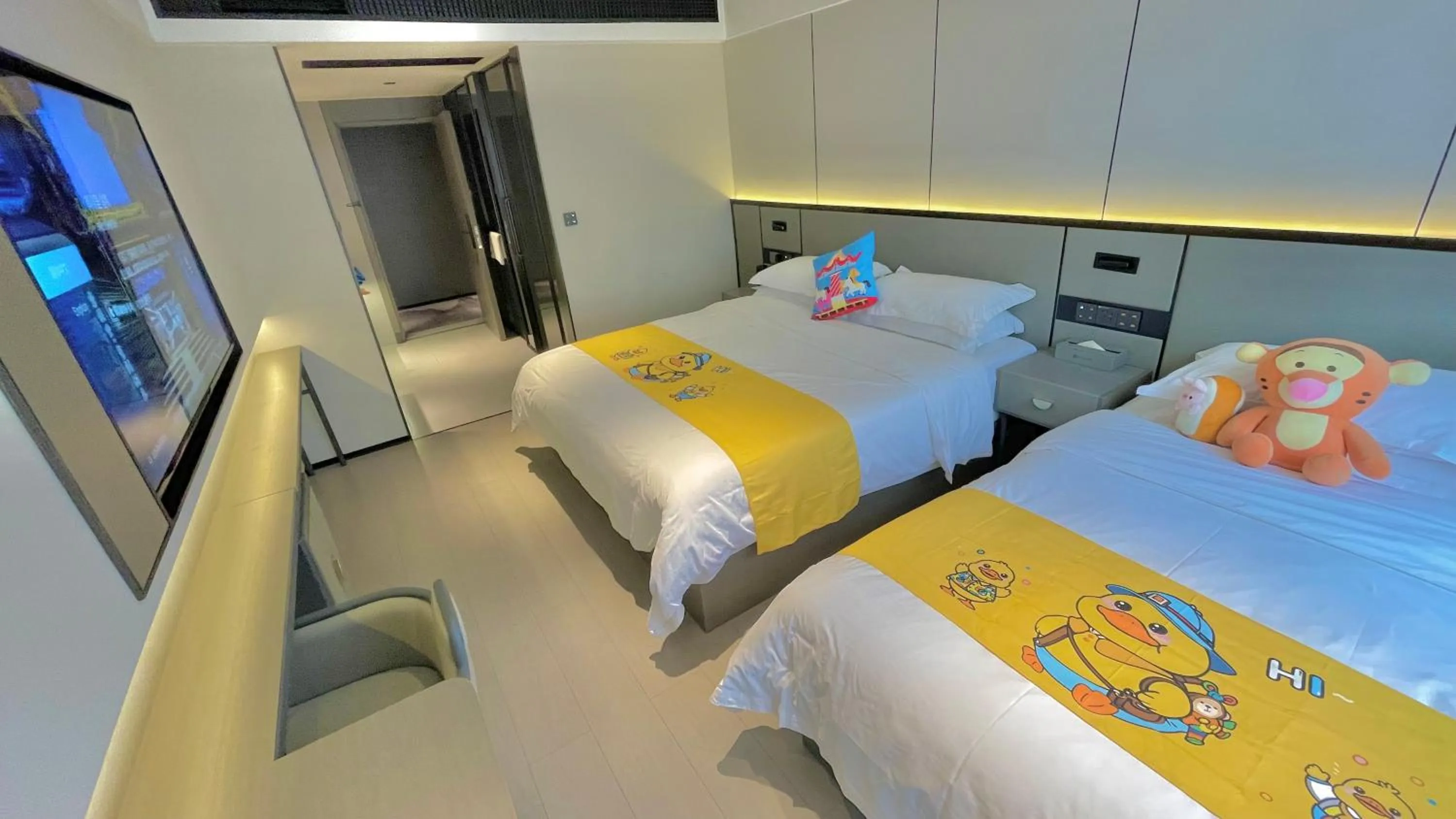 Photo of the whole room, Bed in Gongxili - Xige Hotel