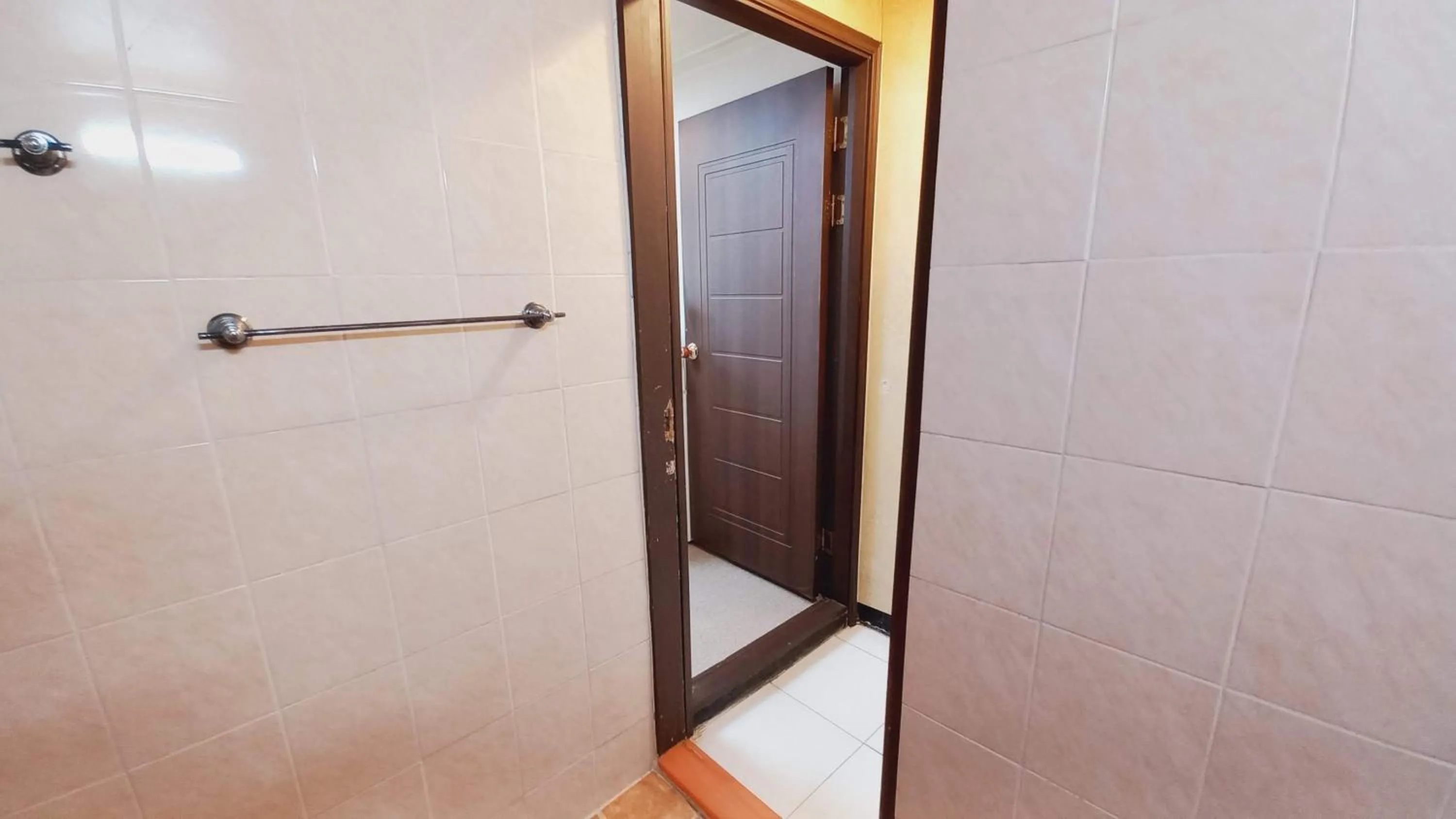 Photo of the whole room in Sujeongjang Inn