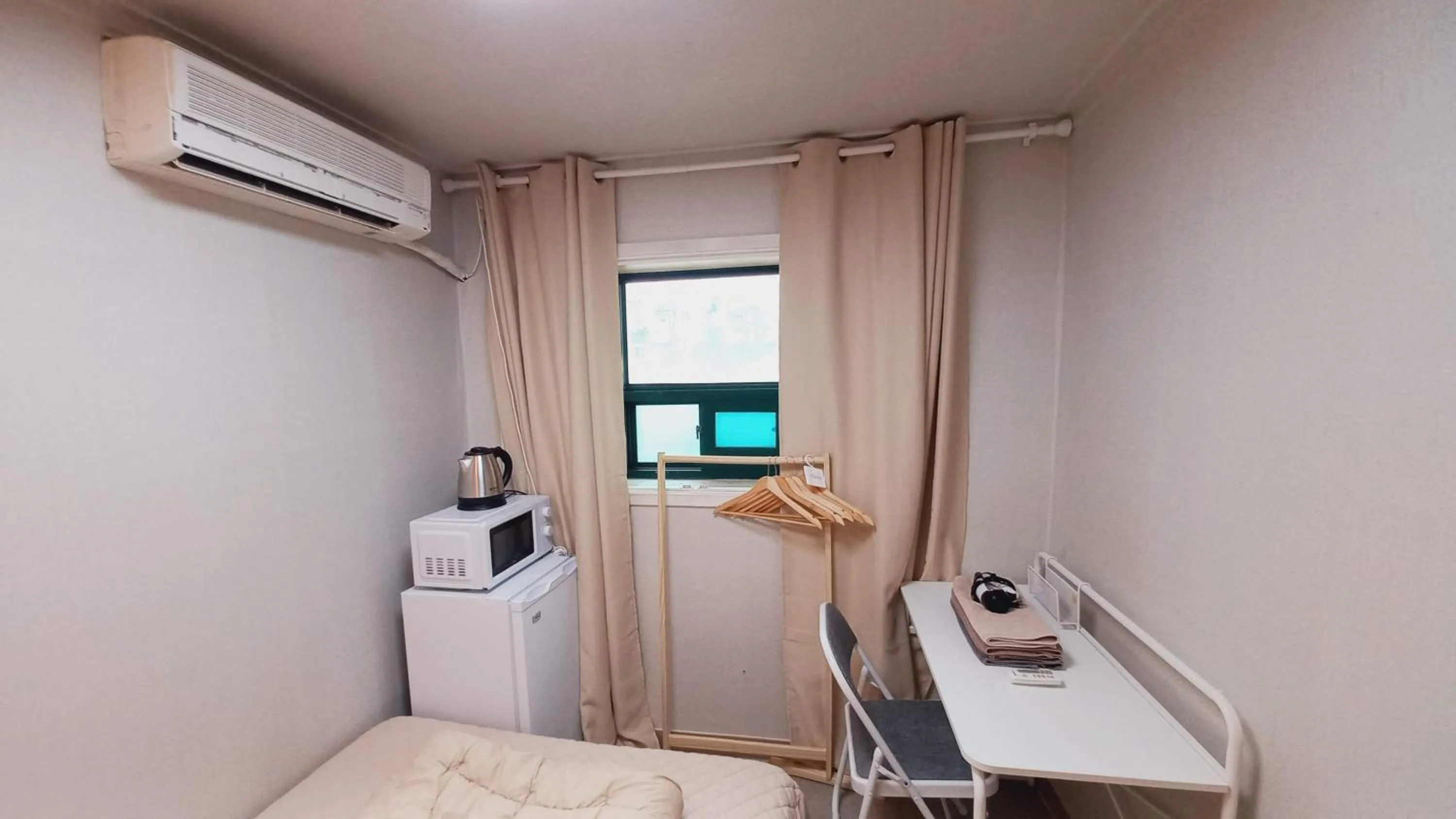 Bedroom in Sujeongjang Inn