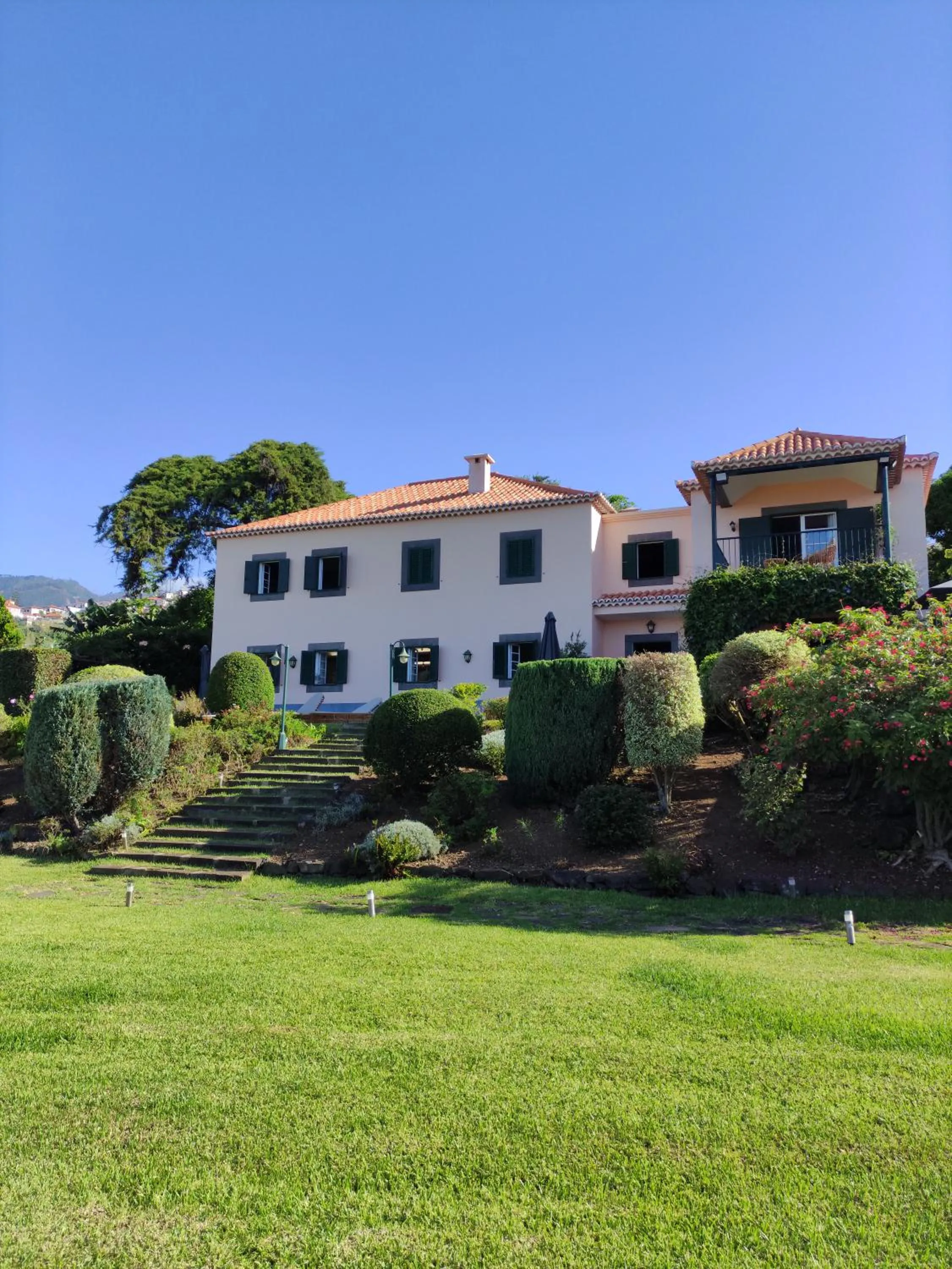 Property building in Quinta São Gonçalo
