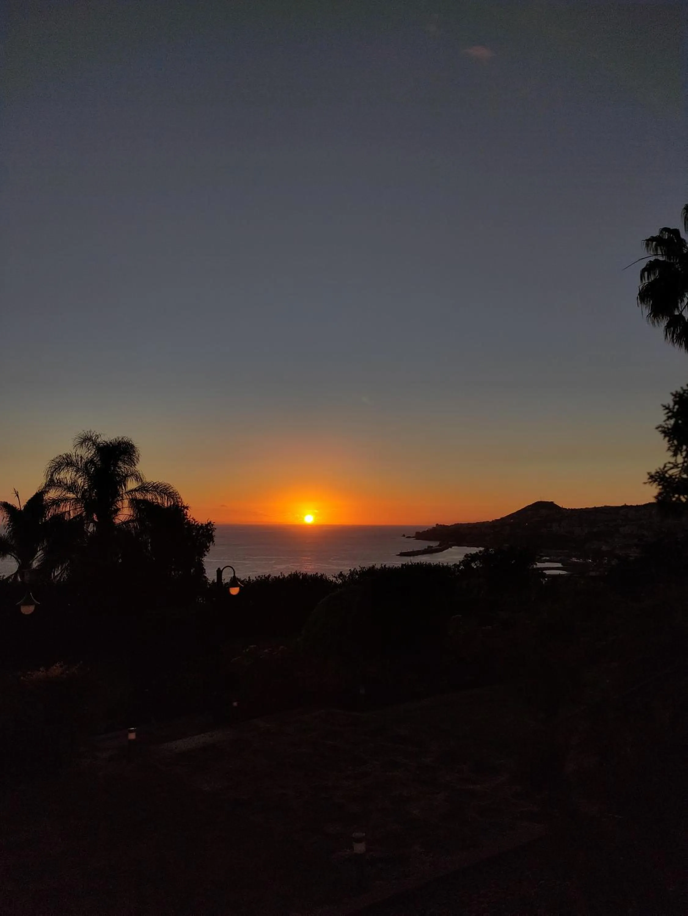 Sunset in Quinta São Gonçalo