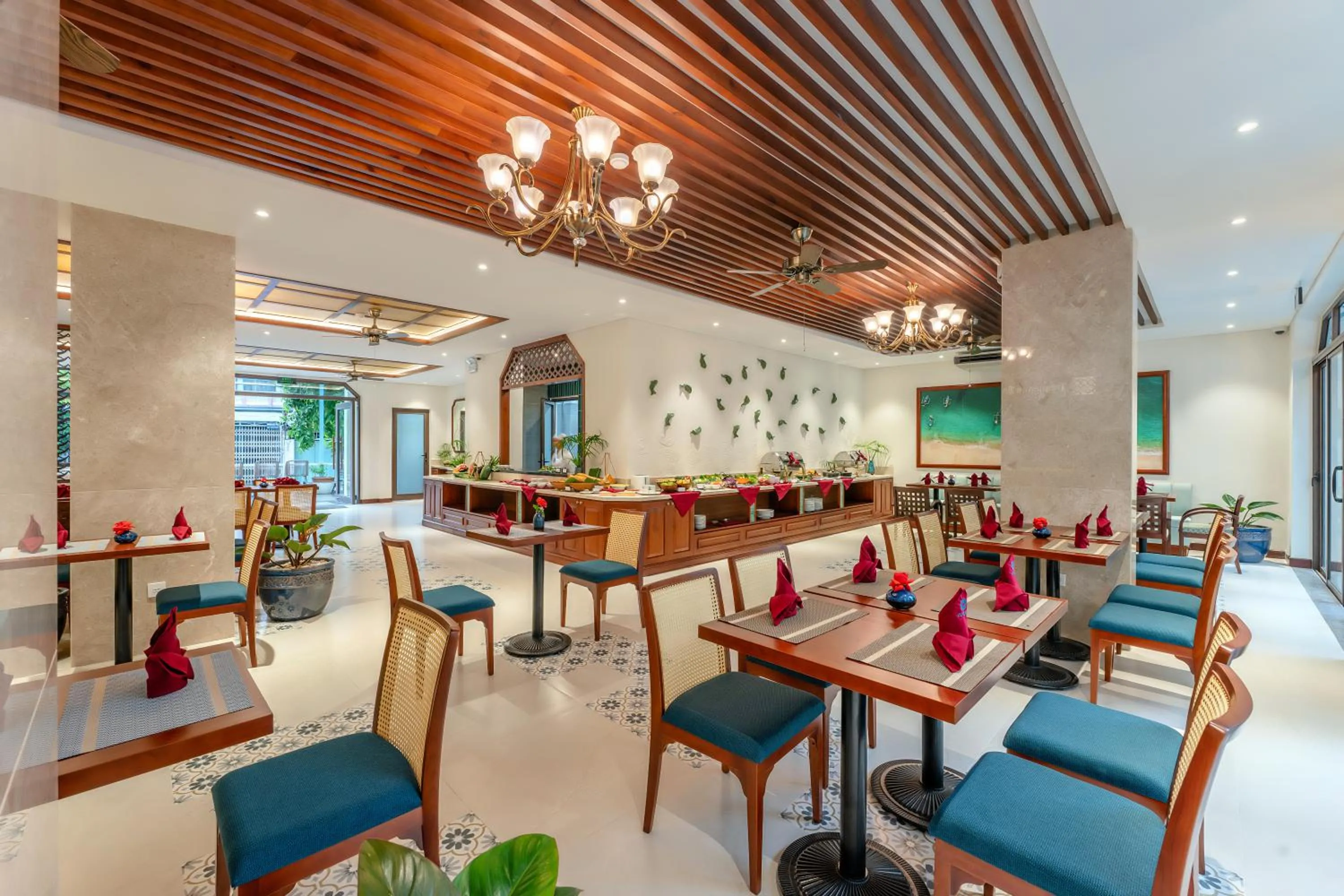 Restaurant/places to eat in Amina Lantana Hoi An Hotel & Spa
