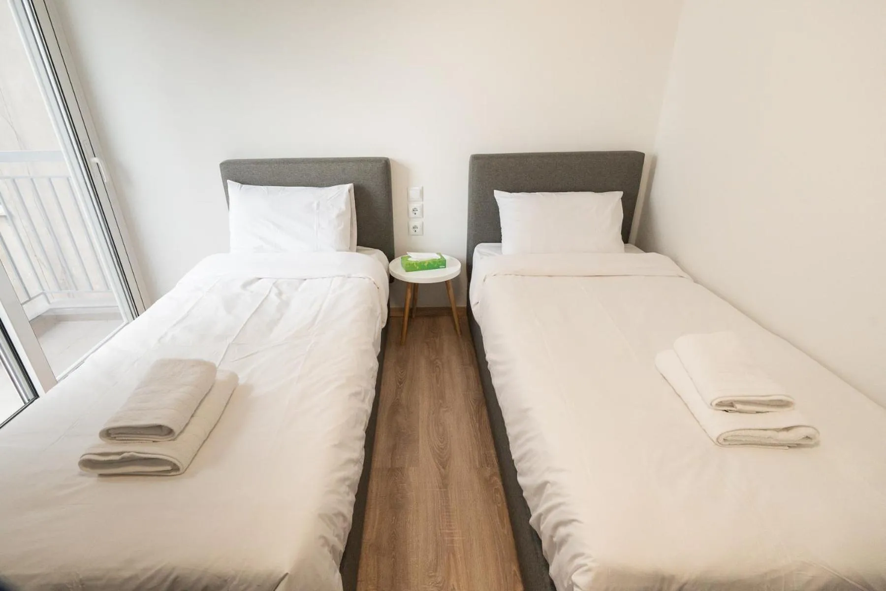 LIV - Luminous & Spacious in Pagrati