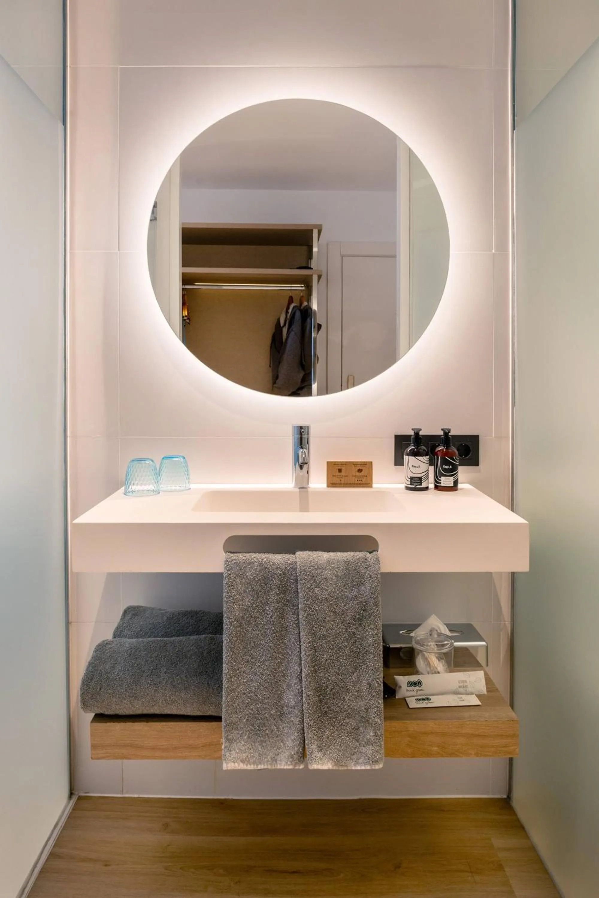 Bathroom in INNSiDE Tenerife Santa Cruz