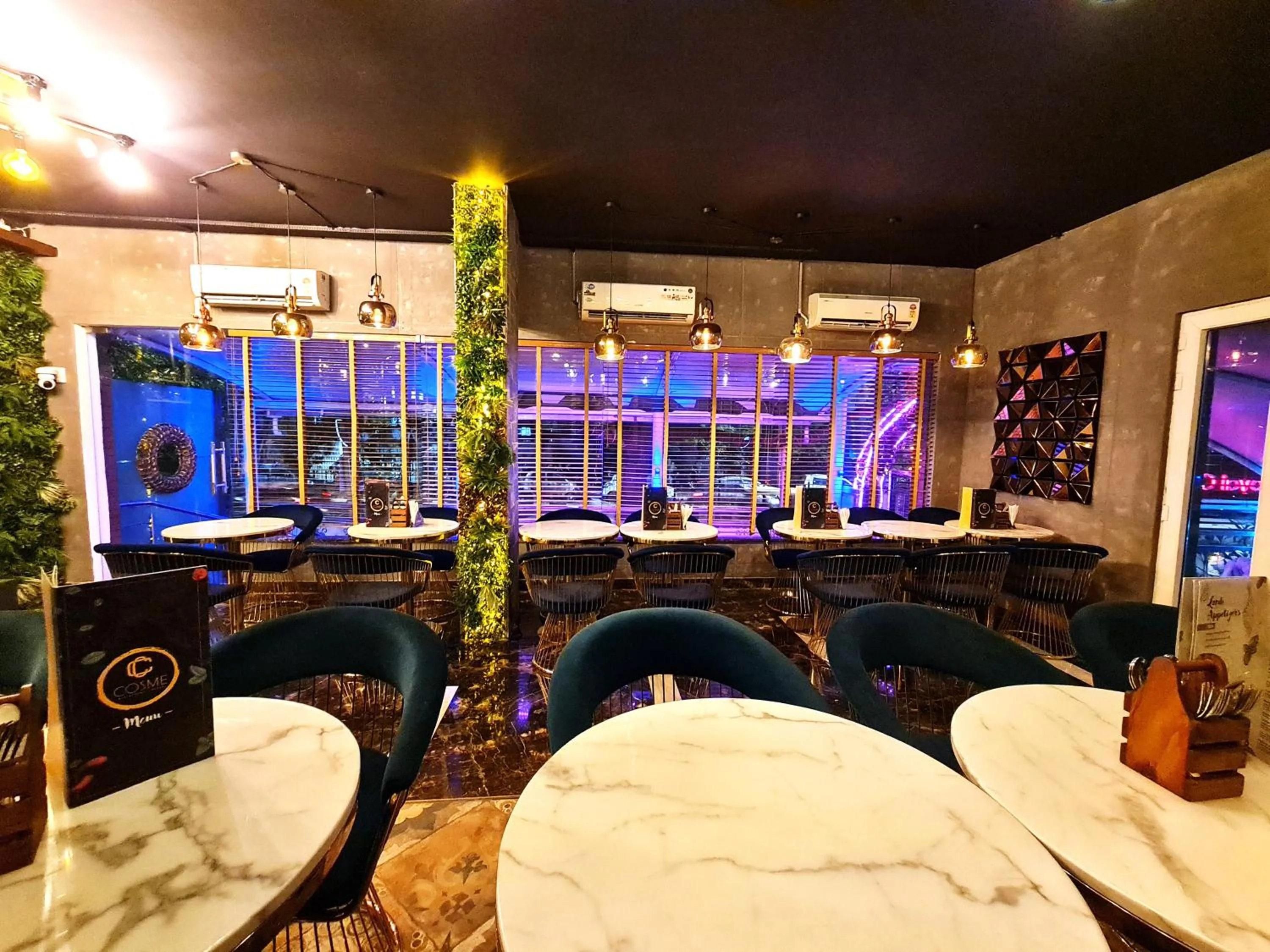 Hotel Royal Castle Grand