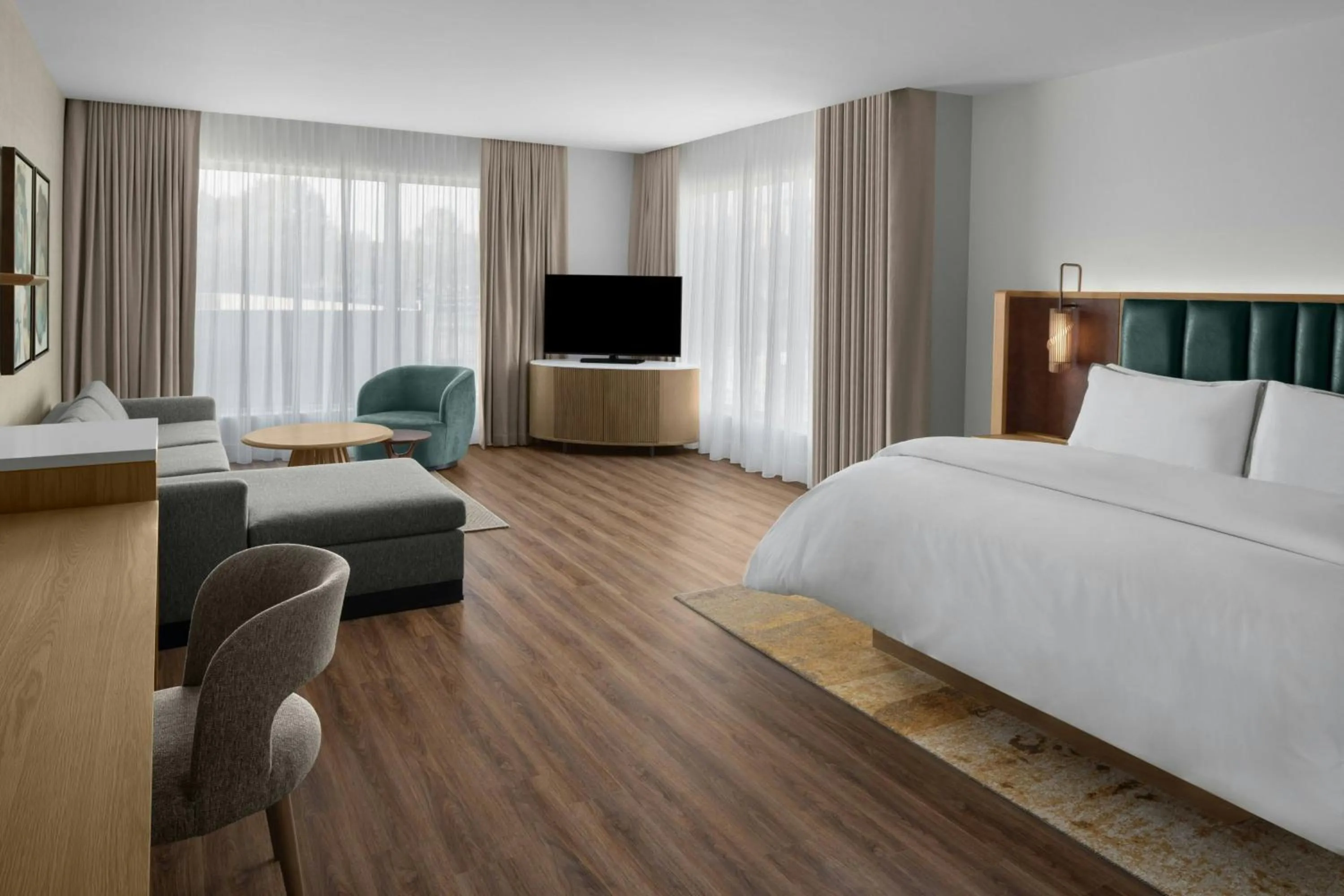 Bedroom, Bed in The Westin Atlanta Gwinnett