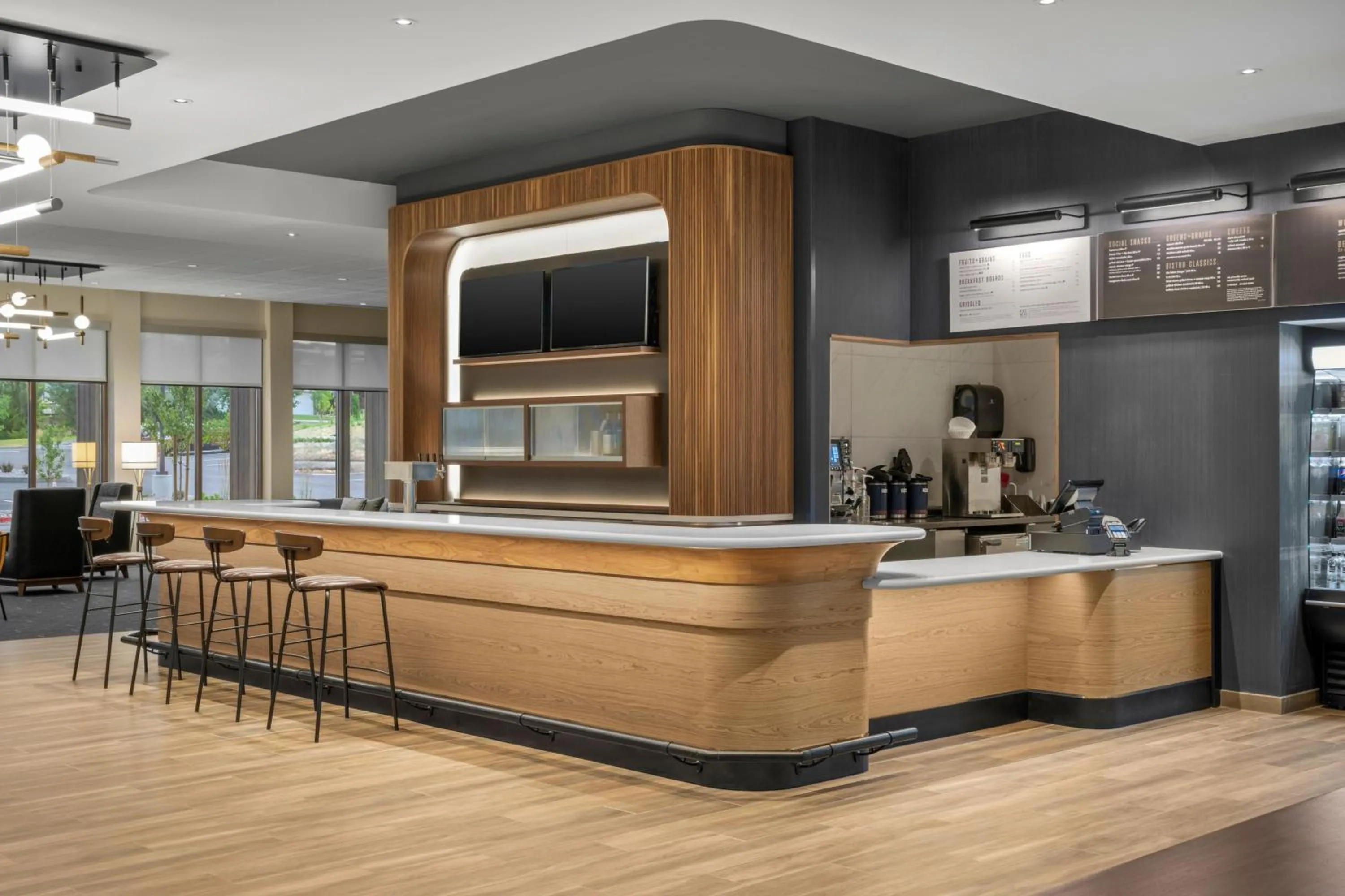 Lounge or bar in Courtyard by Marriott Pocatello