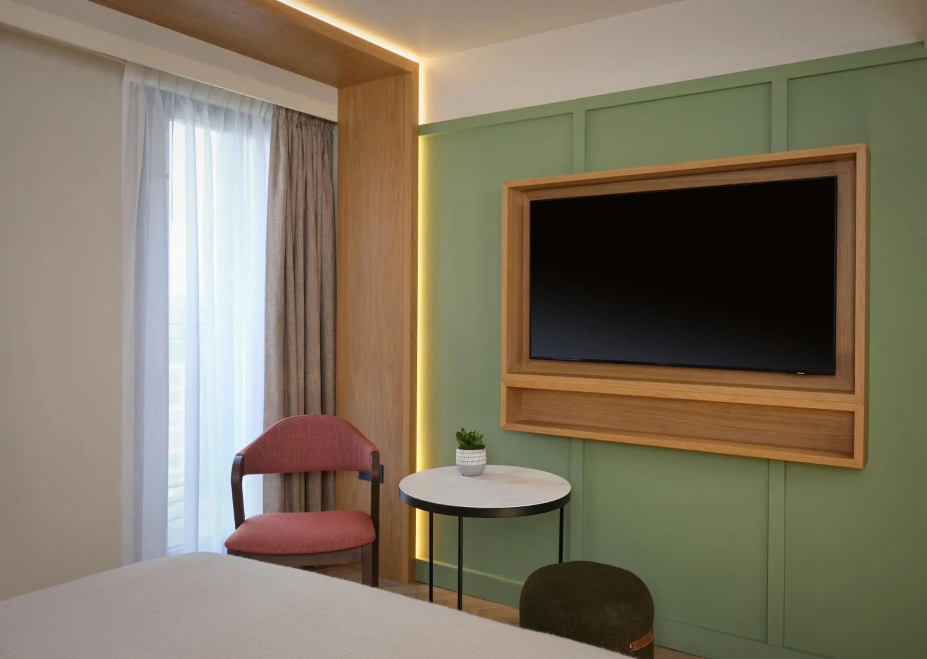 Photo of the whole room, Bed in The Reach at Piccadilly, Manchester, a Tribute Portfolio Hotel Photo of the whole room, Bed in The Reach at Piccadilly, Manchester, a Tribute Portfolio Hotel