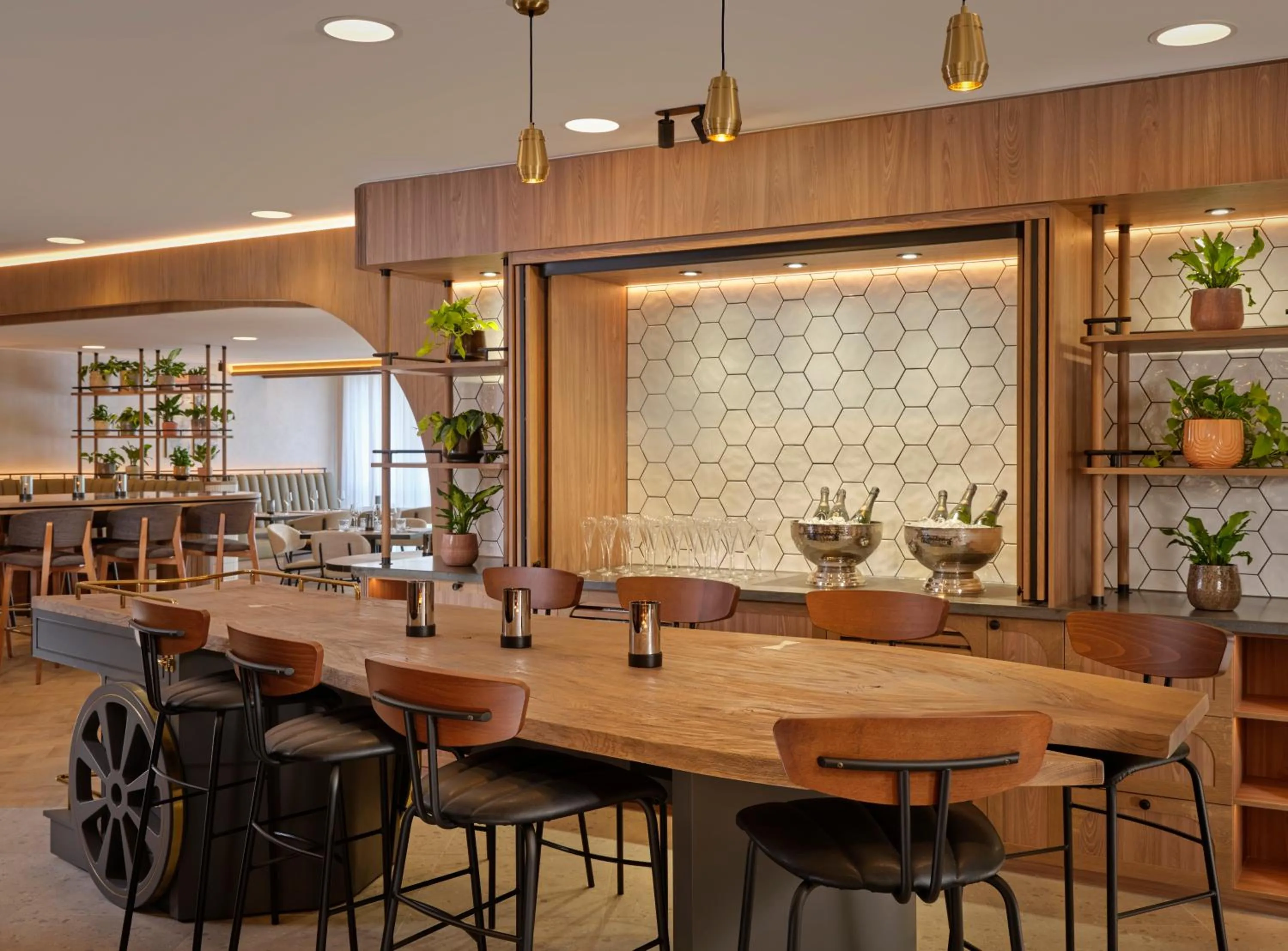 Restaurant/places to eat in The Reach at Piccadilly, Manchester, a Tribute Portfolio Hotel