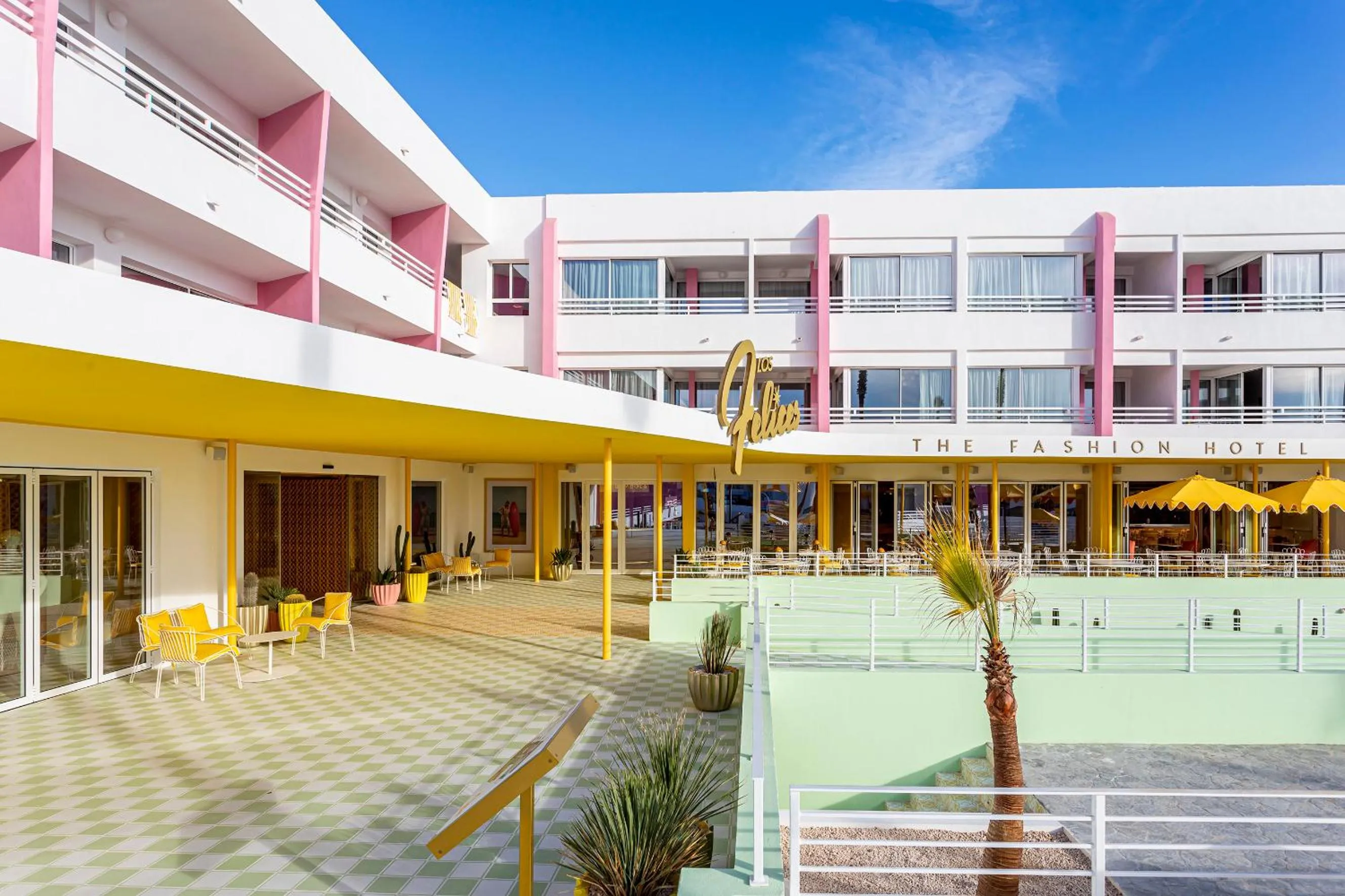 Facade/entrance in Los Felices Ibiza