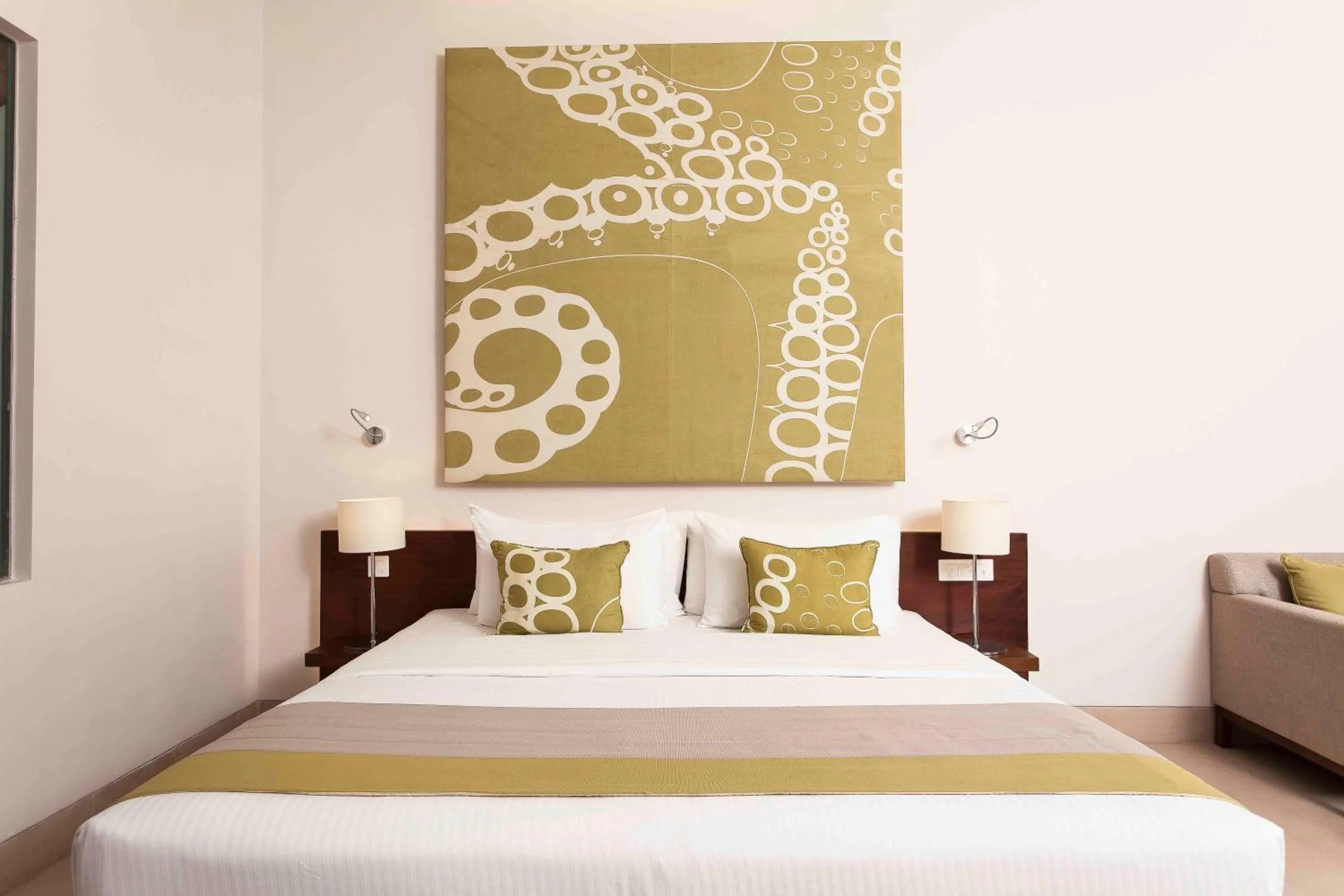 Bed in Amaya Beach Passikudah