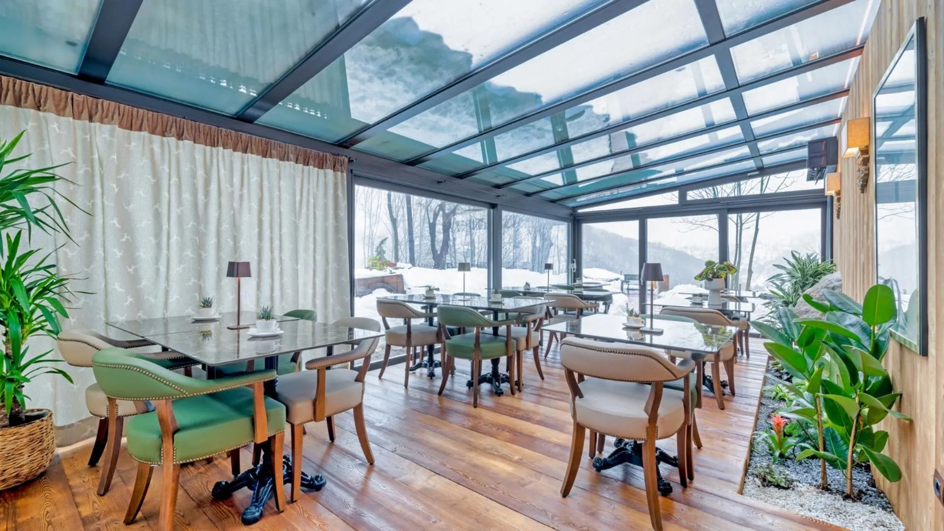 Breakfast in Chalet BRAGARD-Boutique Chalet & SPA