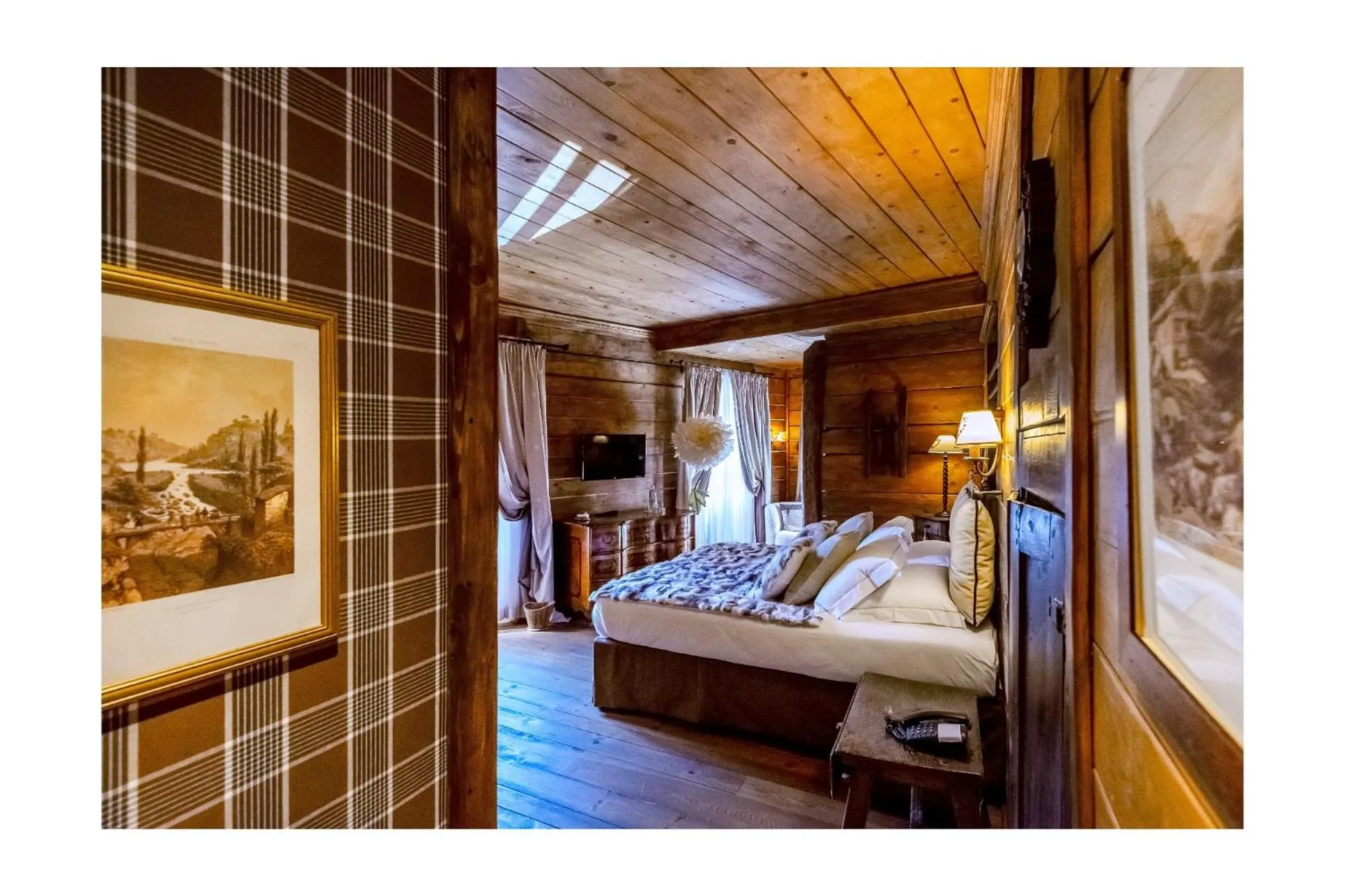 Bedroom, Bed in Chalet BRAGARD-Boutique Chalet & SPA