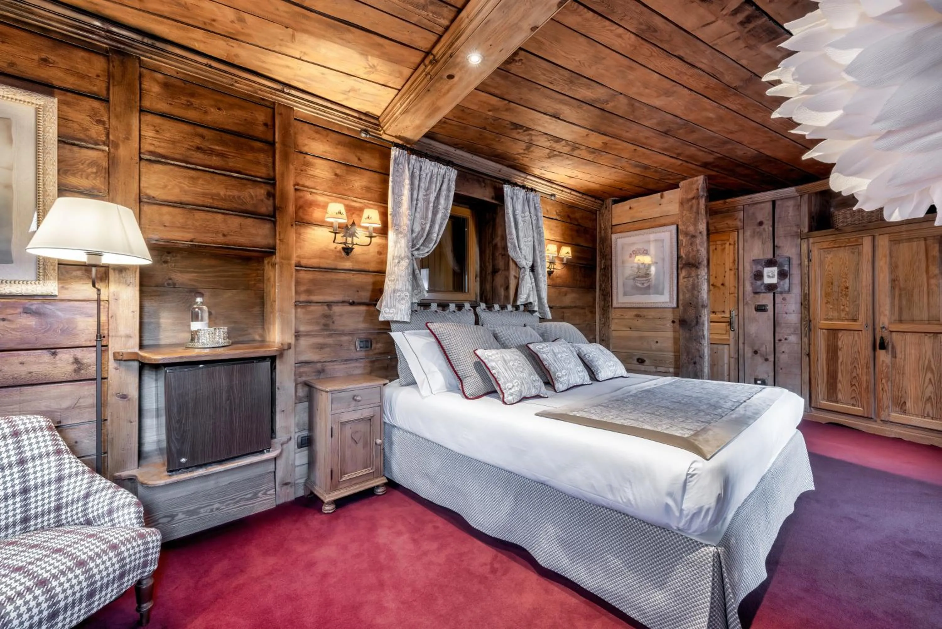 Bedroom in Chalet BRAGARD-Boutique Chalet & SPA