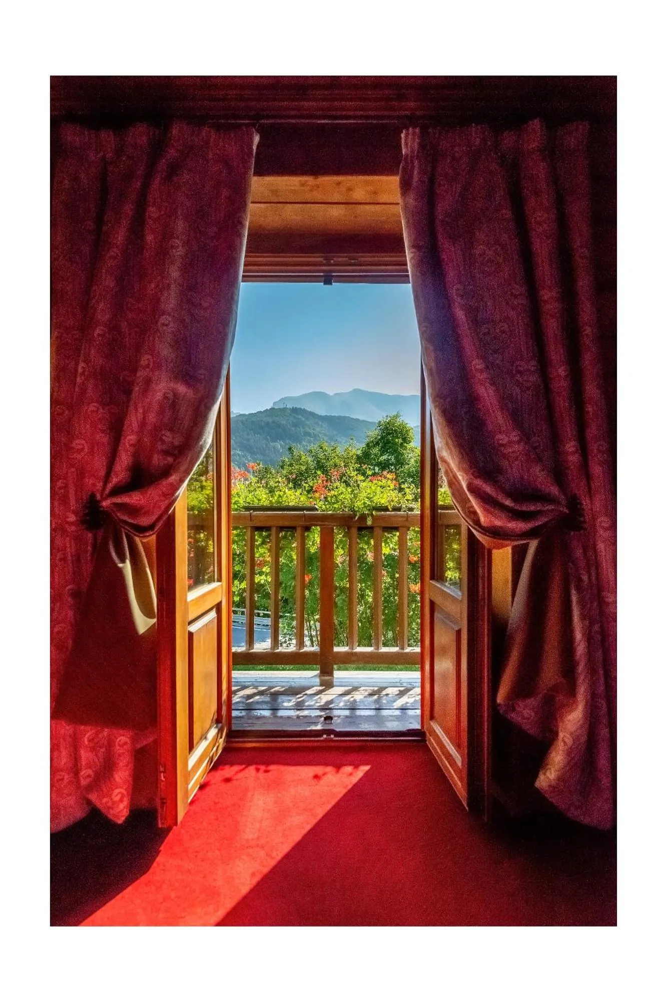 Summer in Chalet BRAGARD-Boutique Chalet & SPA