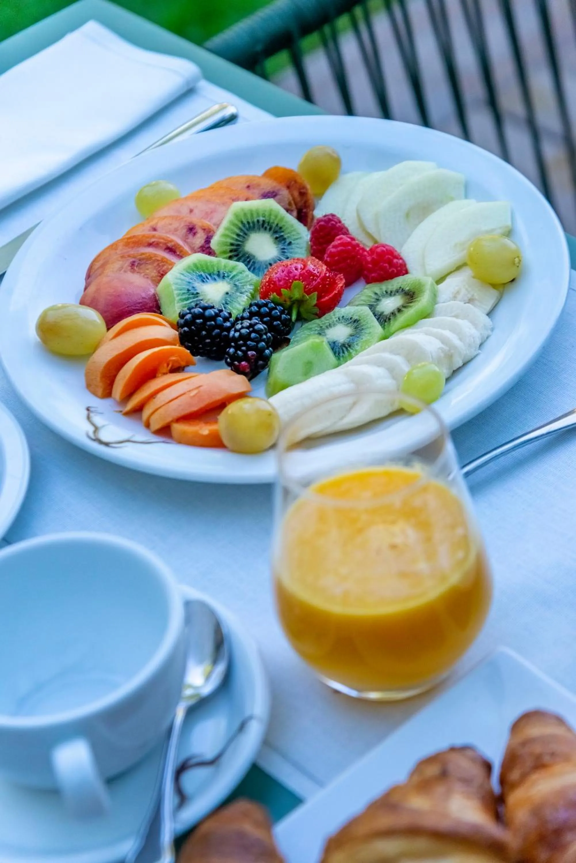 Breakfast in Chalet BRAGARD-Boutique Chalet & SPA