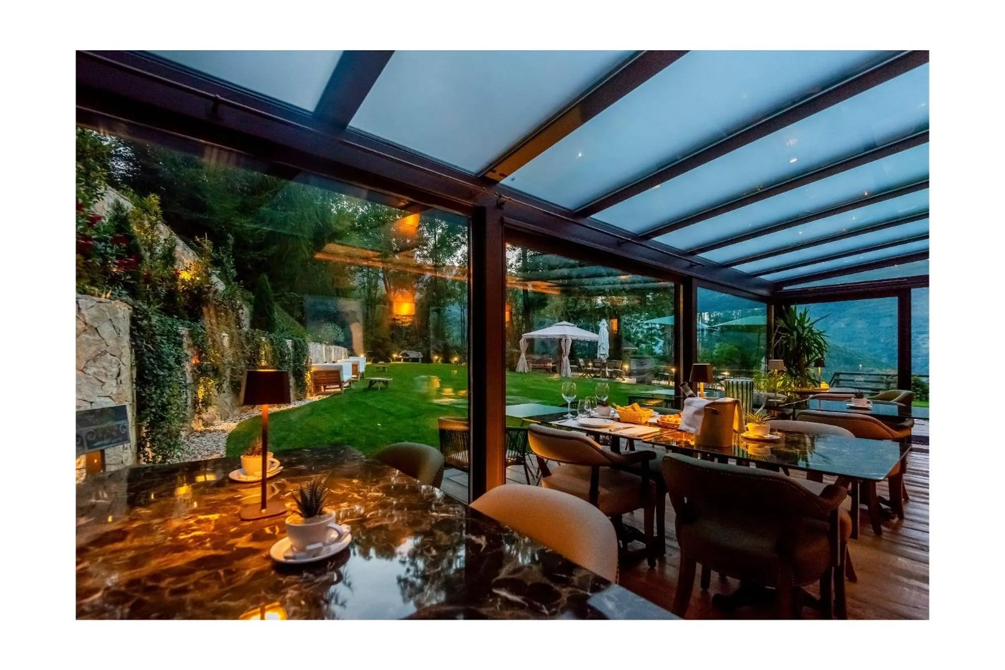 Patio in Chalet BRAGARD-Boutique Chalet & SPA