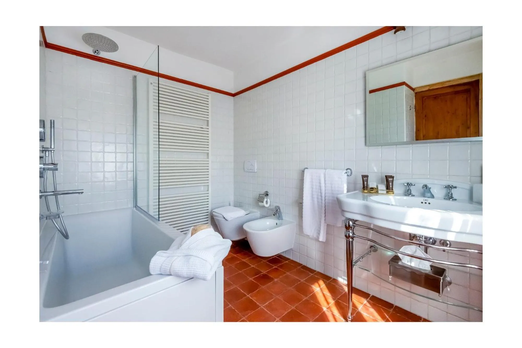 Bathroom, Bed in Chalet BRAGARD-Boutique Chalet & SPA
