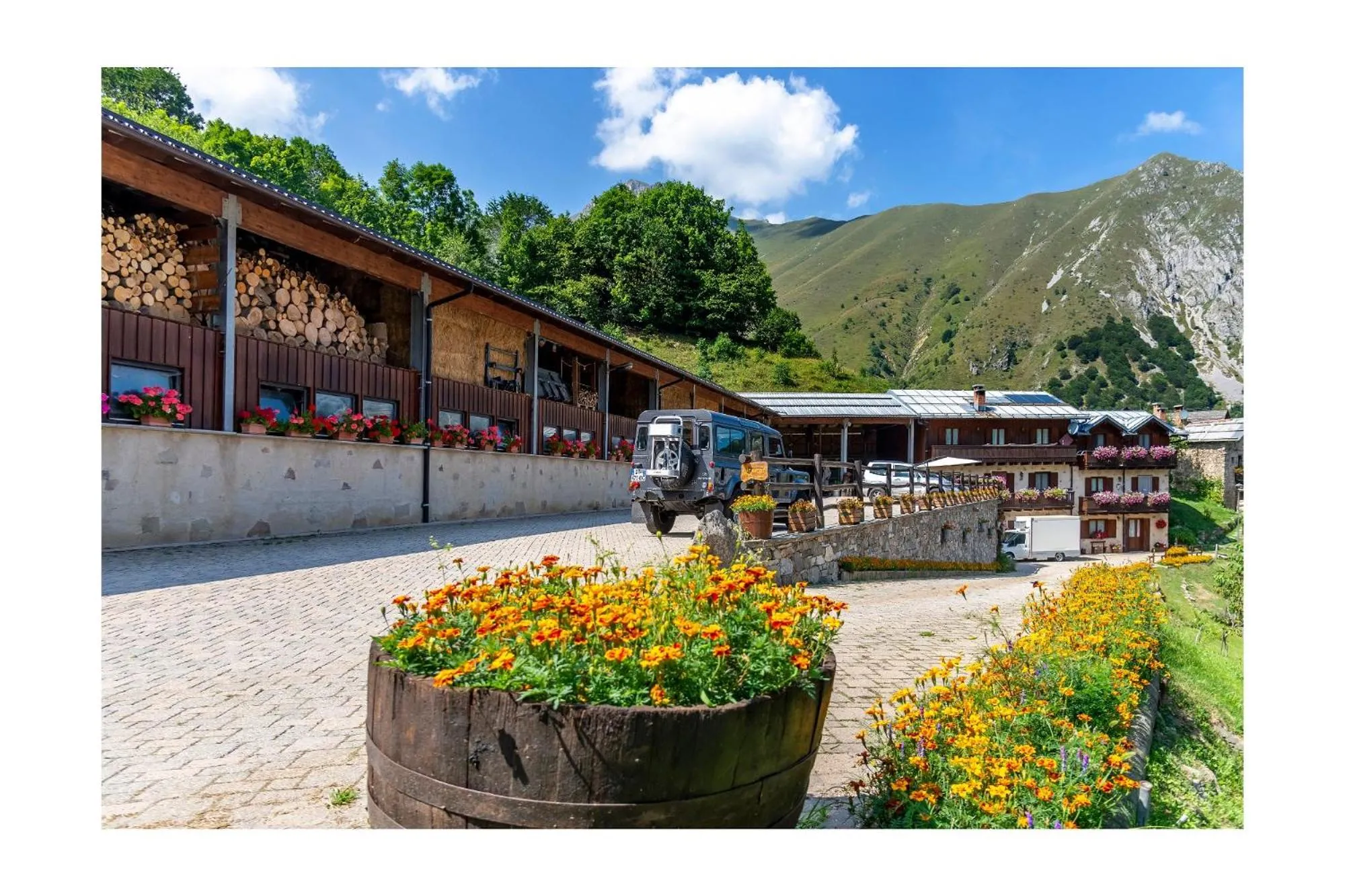 Off site in Chalet BRAGARD-Boutique Chalet & SPA