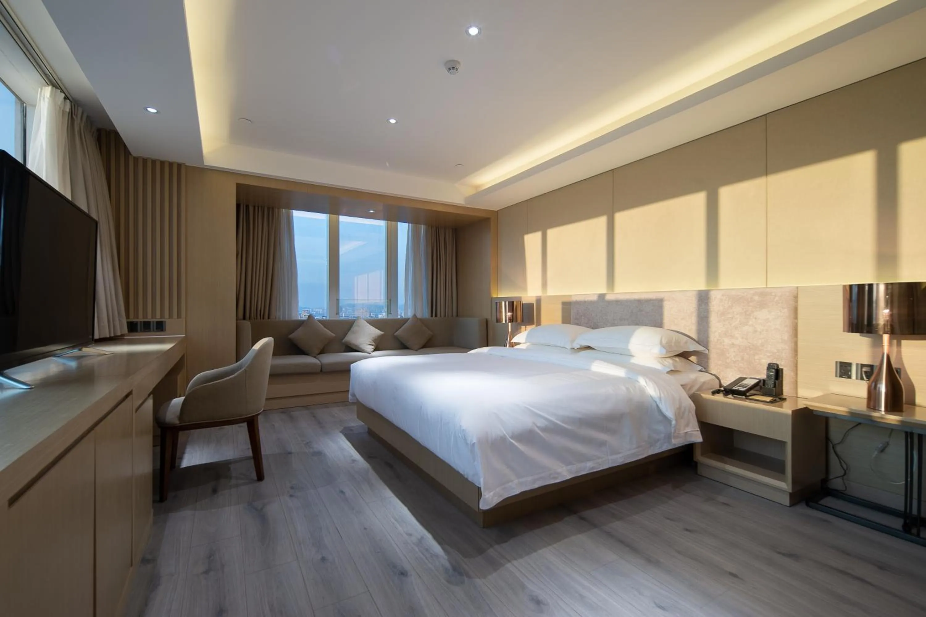 Bed in ELITE International Hotel Taikoo Hui Plaza Gangding Metro Station Branch