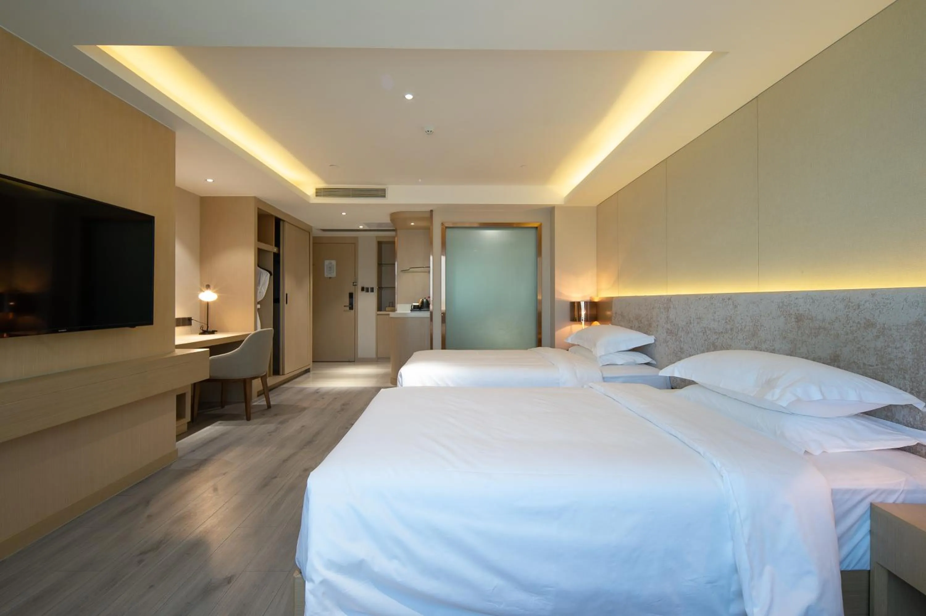 Bed in ELITE International Hotel Taikoo Hui Plaza Gangding Metro Station Branch