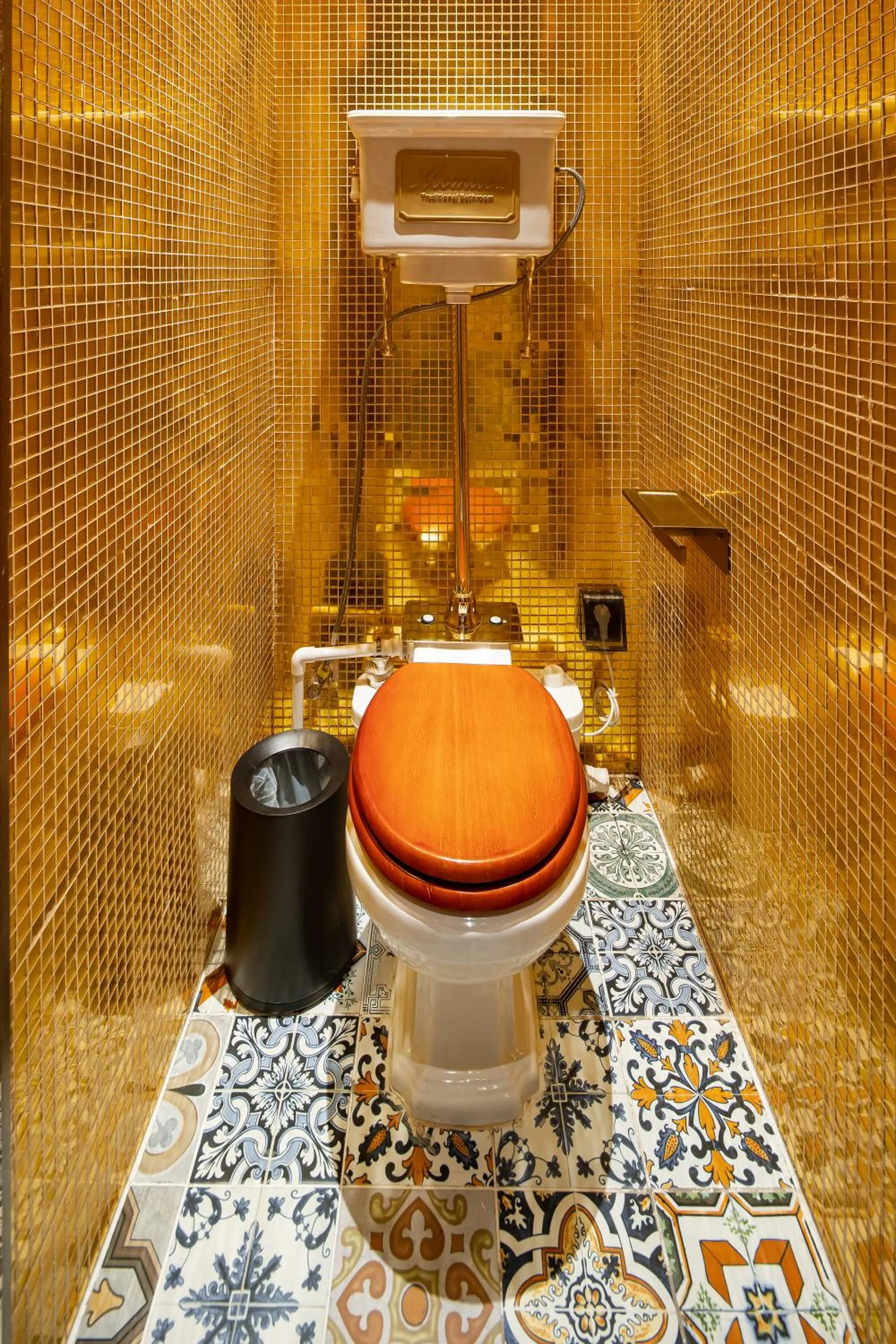 Toilet in ELITE International Hotel Taikoo Hui Plaza Gangding Metro Station Branch
