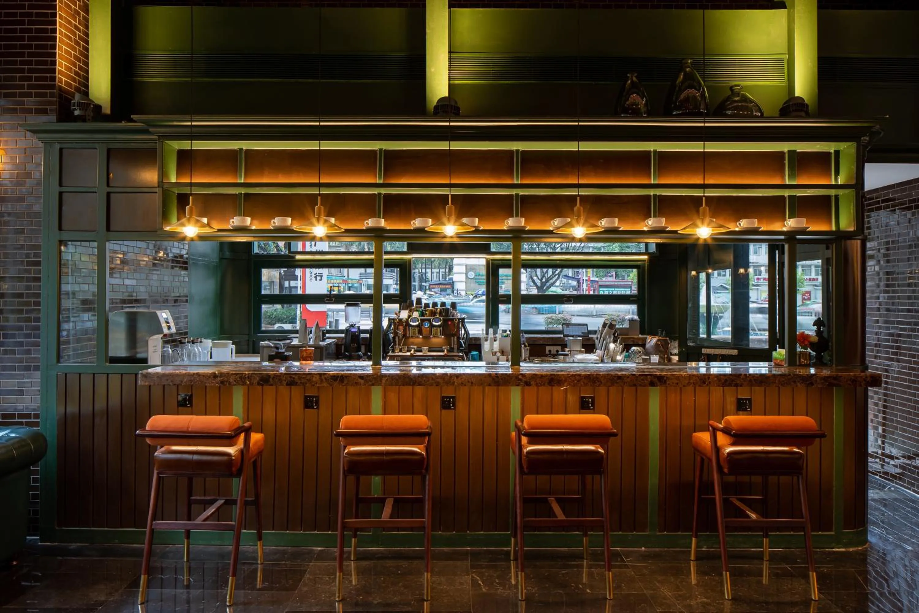 Lounge or bar in ELITE International Hotel Taikoo Hui Plaza Gangding Metro Station Branch
