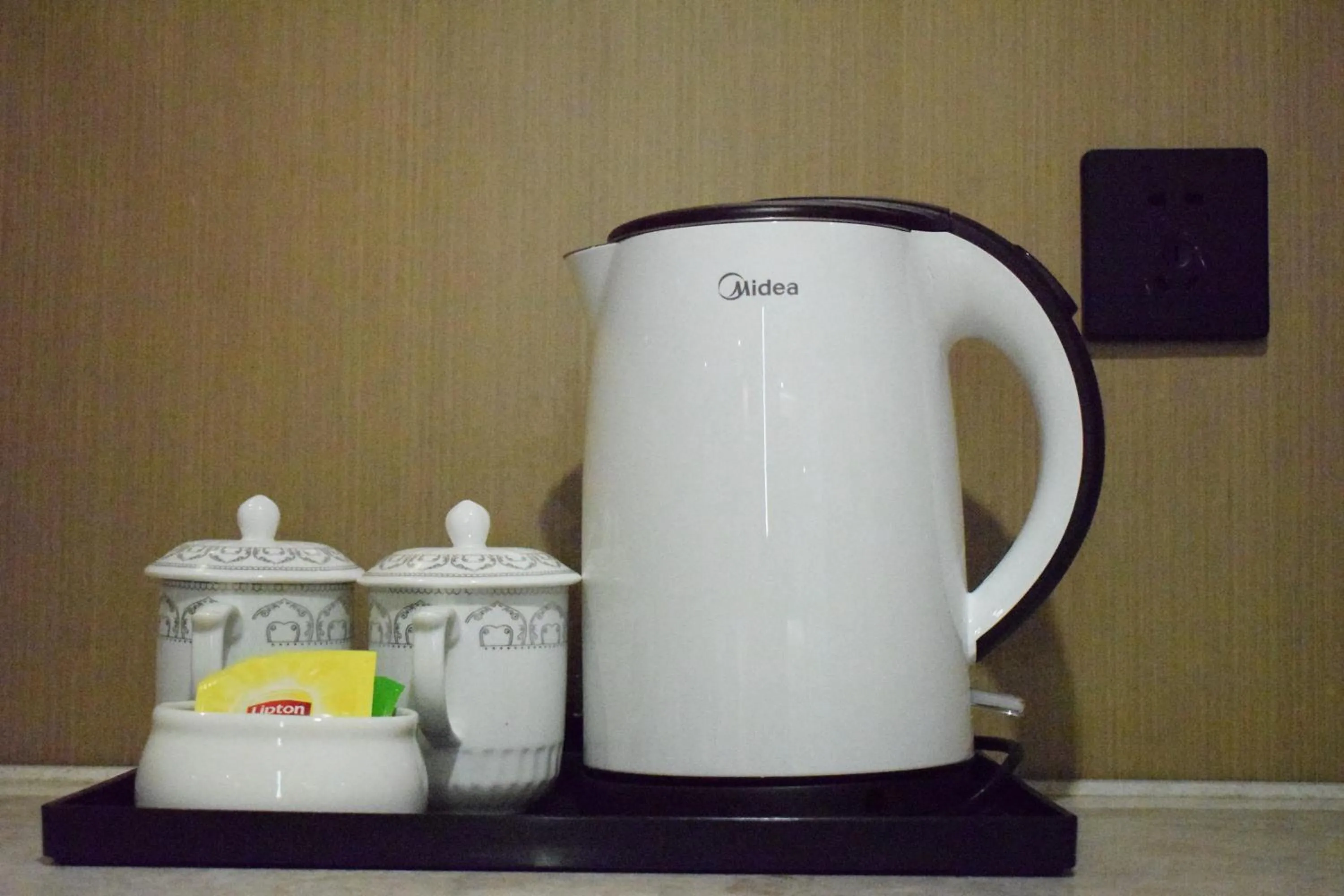 Coffee/tea facilities in Orange Tree International Hotel Zhujiang New Town Huacheng Sqaure Branch