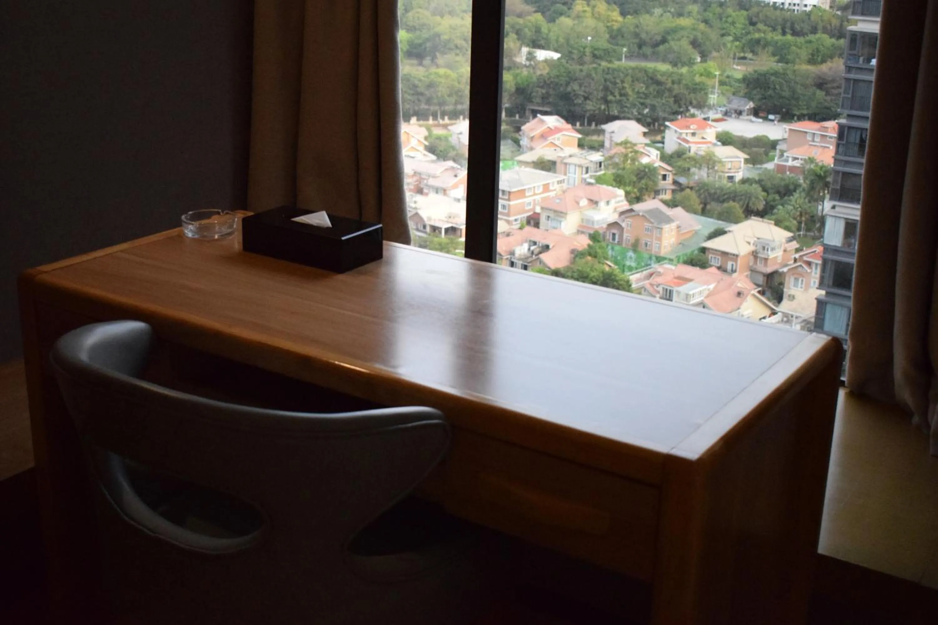 Dining area in Orange Tree International Hotel Zhujiang New Town Huacheng Sqaure Branch