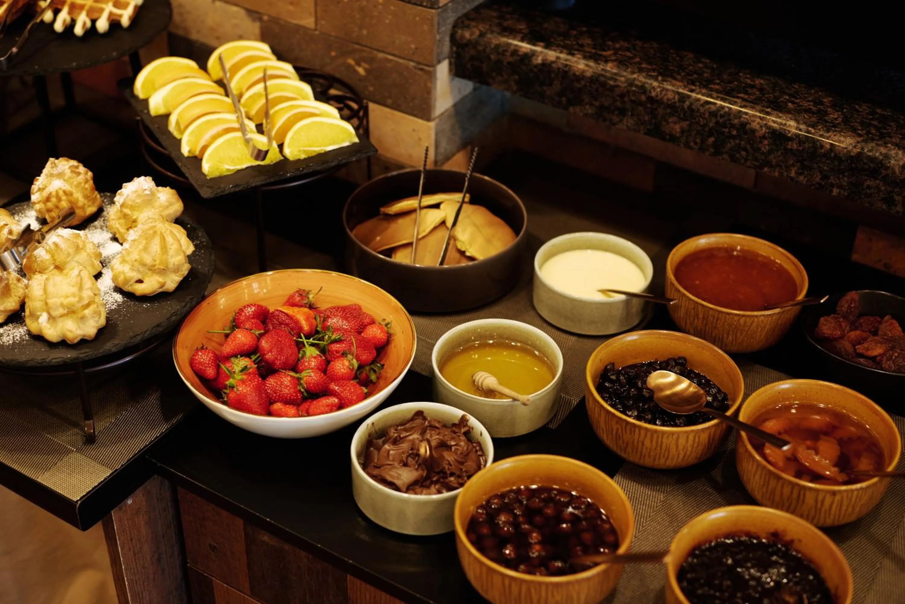 Food and drinks in Felinger Concept Hotel