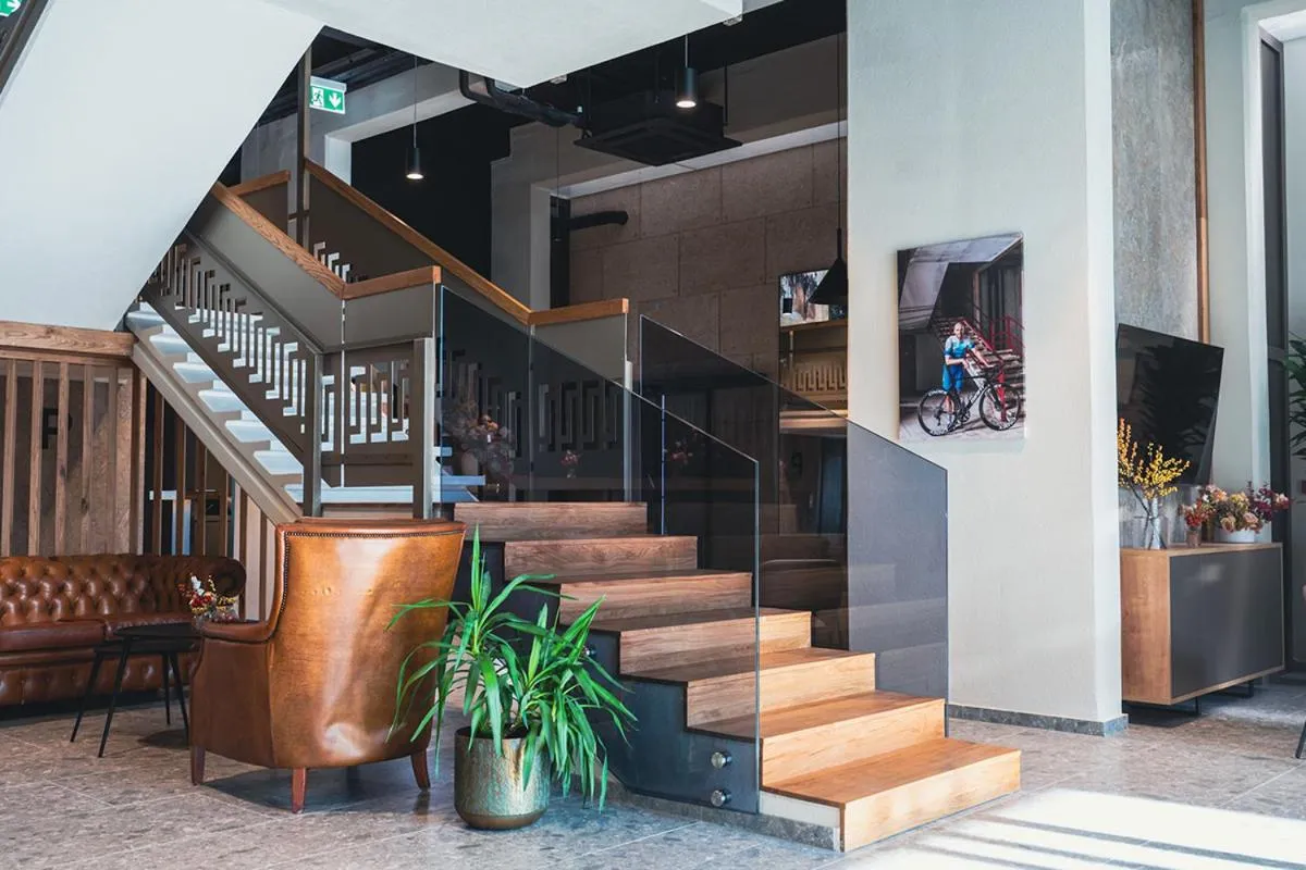 Communal lounge/ TV room in Hotel Lonca