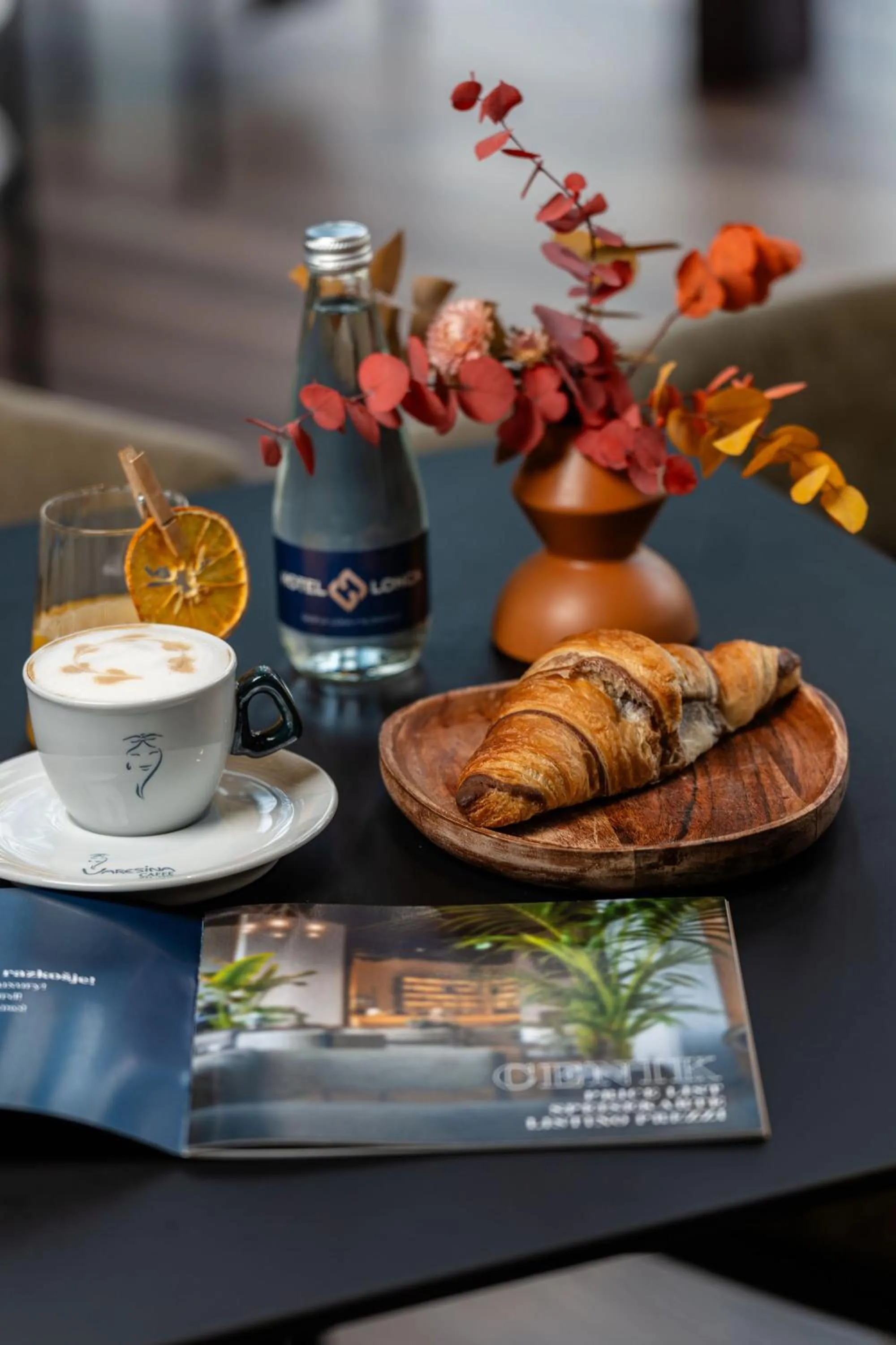 Lounge or bar in Hotel Lonca