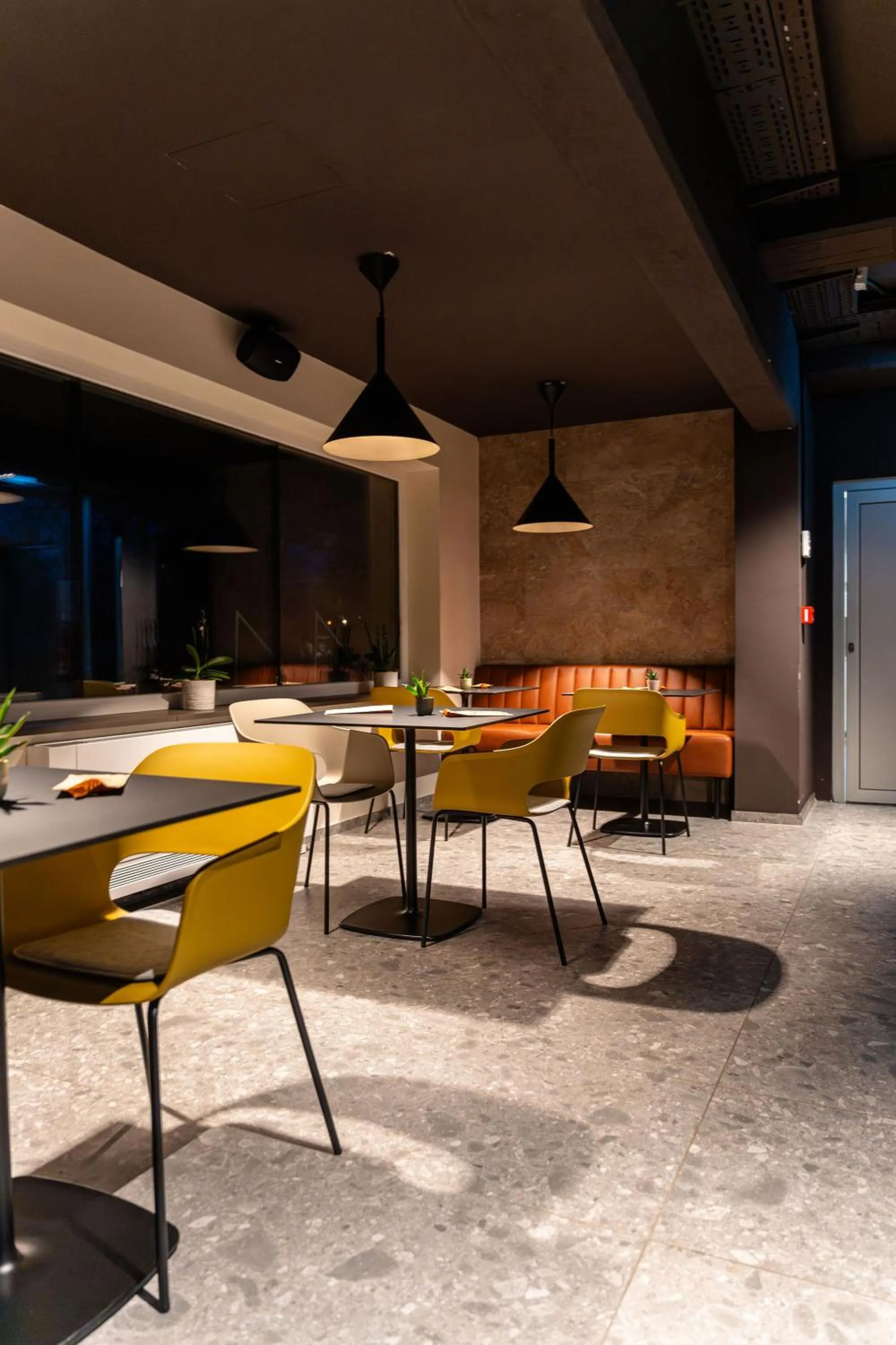 Seating area in Hotel Lonca